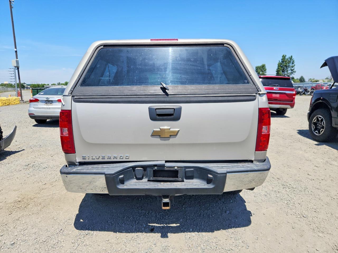 2007 Chevrolet Silverado K1500 Silver vin: 1GCEK19C37Z620253