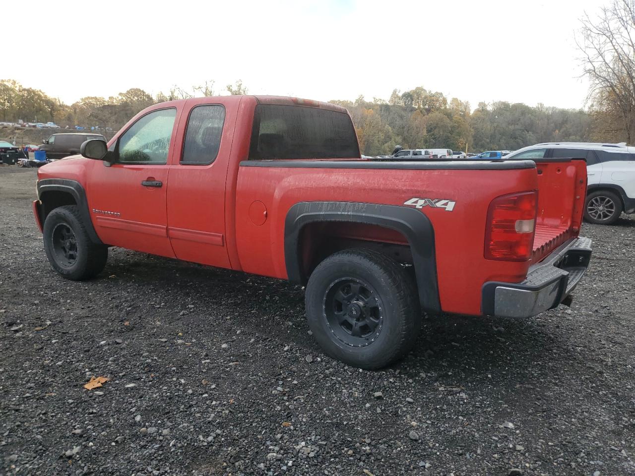 2009 Chevrolet Silverado K1500 Red vin: 1GCEK19C39Z234810