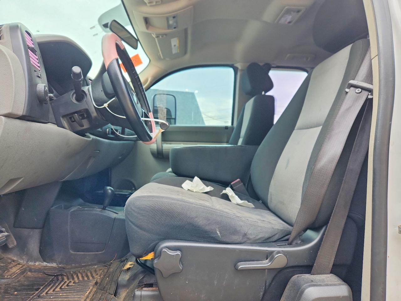 2008 Chevrolet Silverado K1500 White vin: 1GCEK19C48Z297946