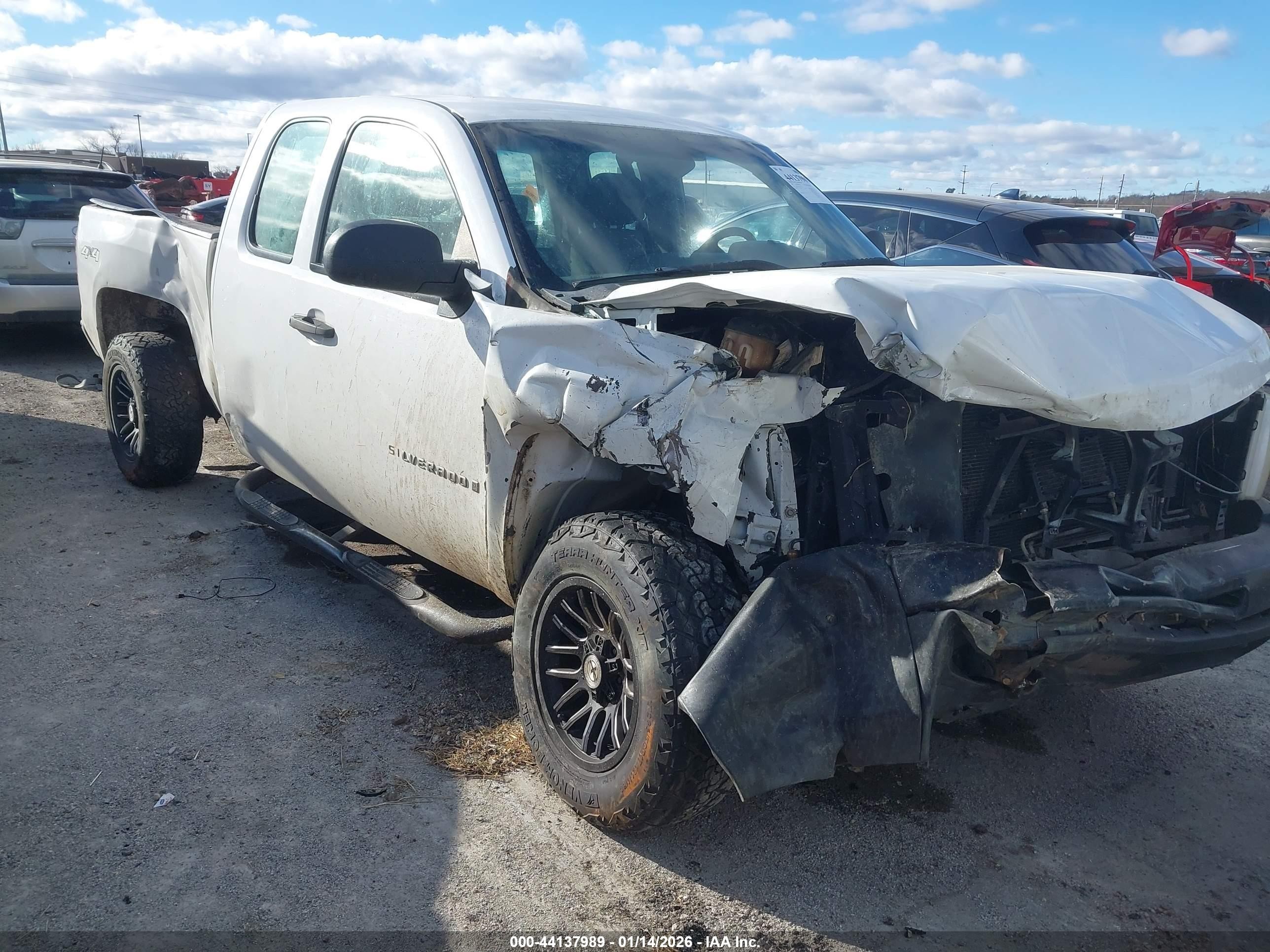 2009 Chevrolet Silverado 1500 Work Truck White vin: 1GCEK19C89Z173776