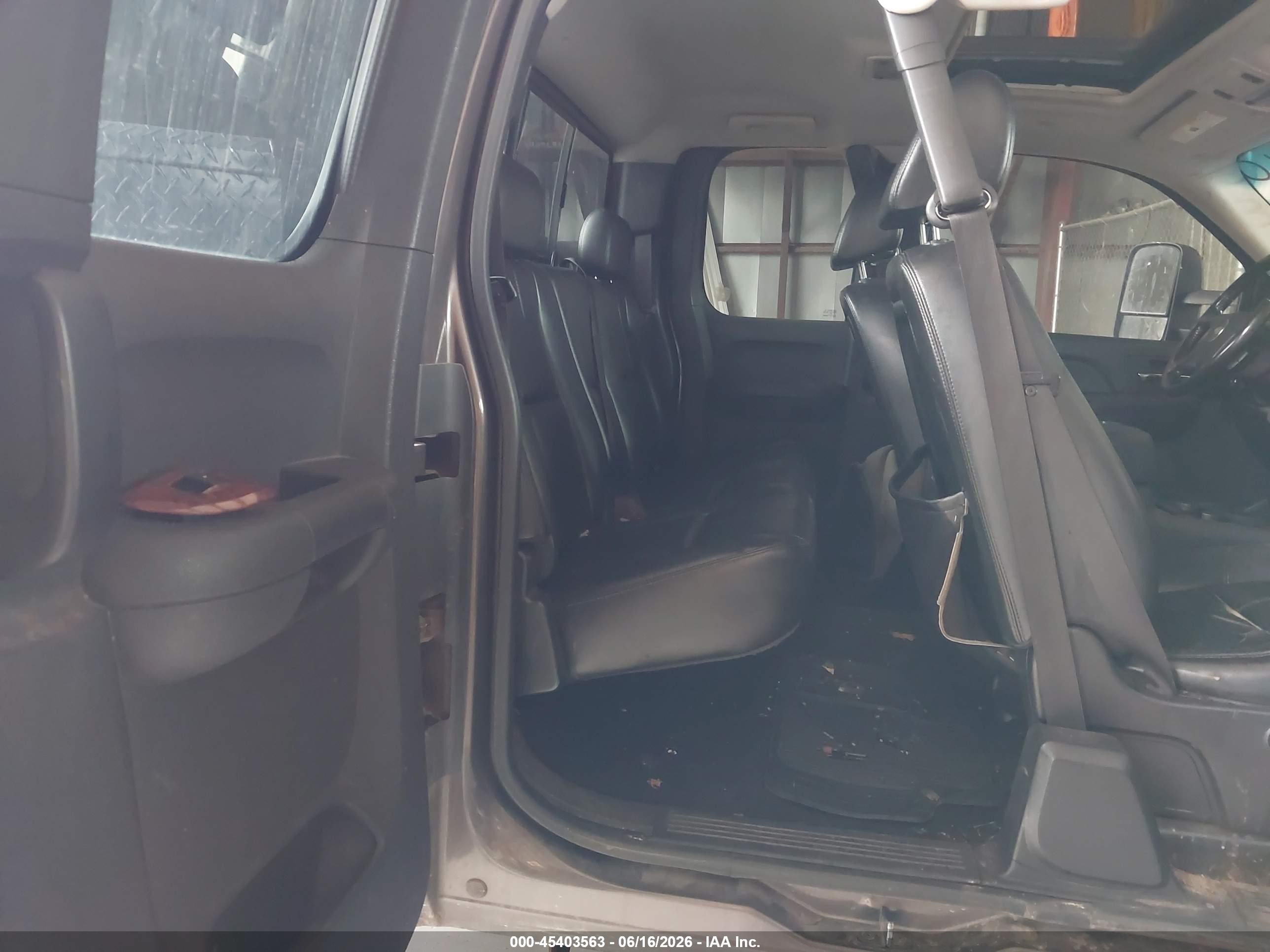 2007 Chevrolet Silverado 1500 Ltz Коричневый vin: 1GCEK19J27Z517260