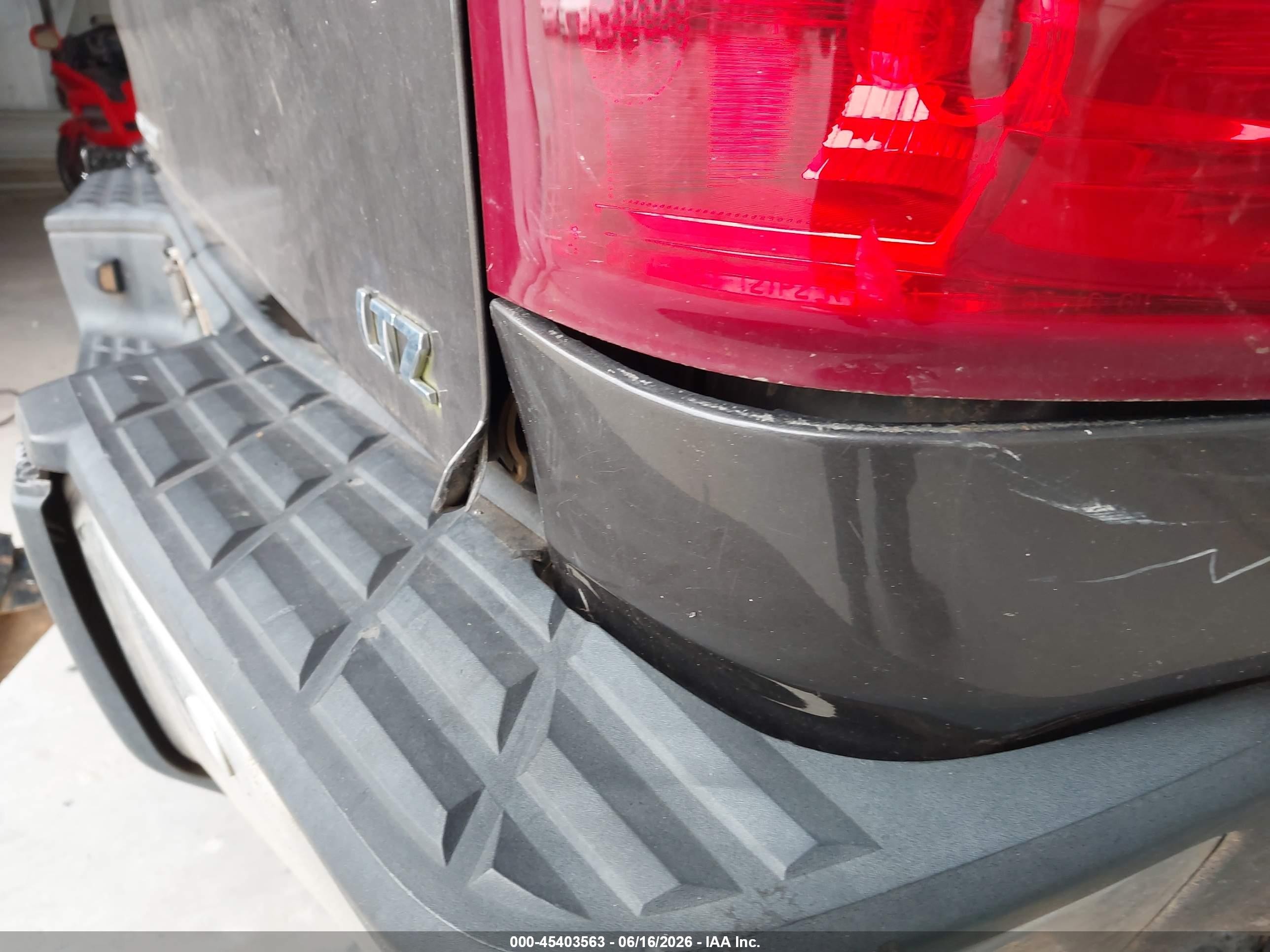 2007 Chevrolet Silverado 1500 Ltz Коричневый vin: 1GCEK19J27Z517260