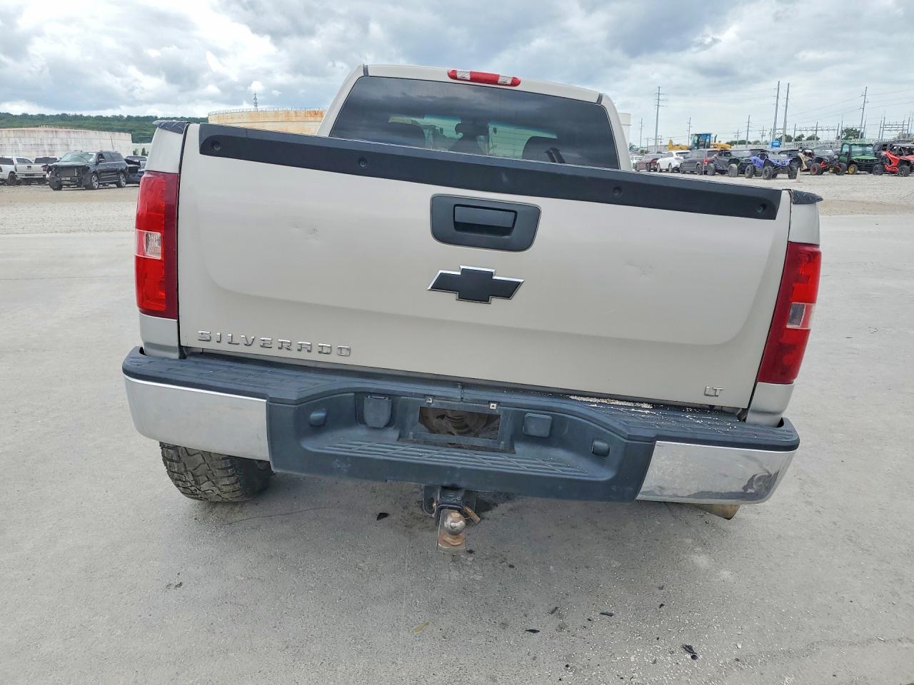 2008 Chevrolet Silverado K1500 Silver vin: 1GCEK19J38Z237445