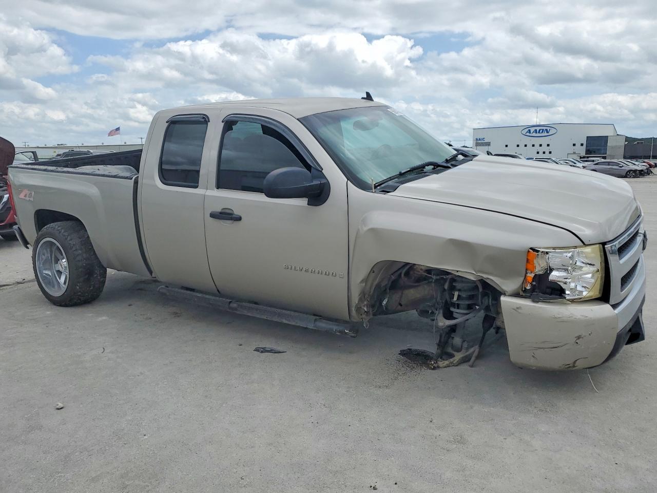 2008 Chevrolet Silverado K1500 Silver vin: 1GCEK19J38Z237445