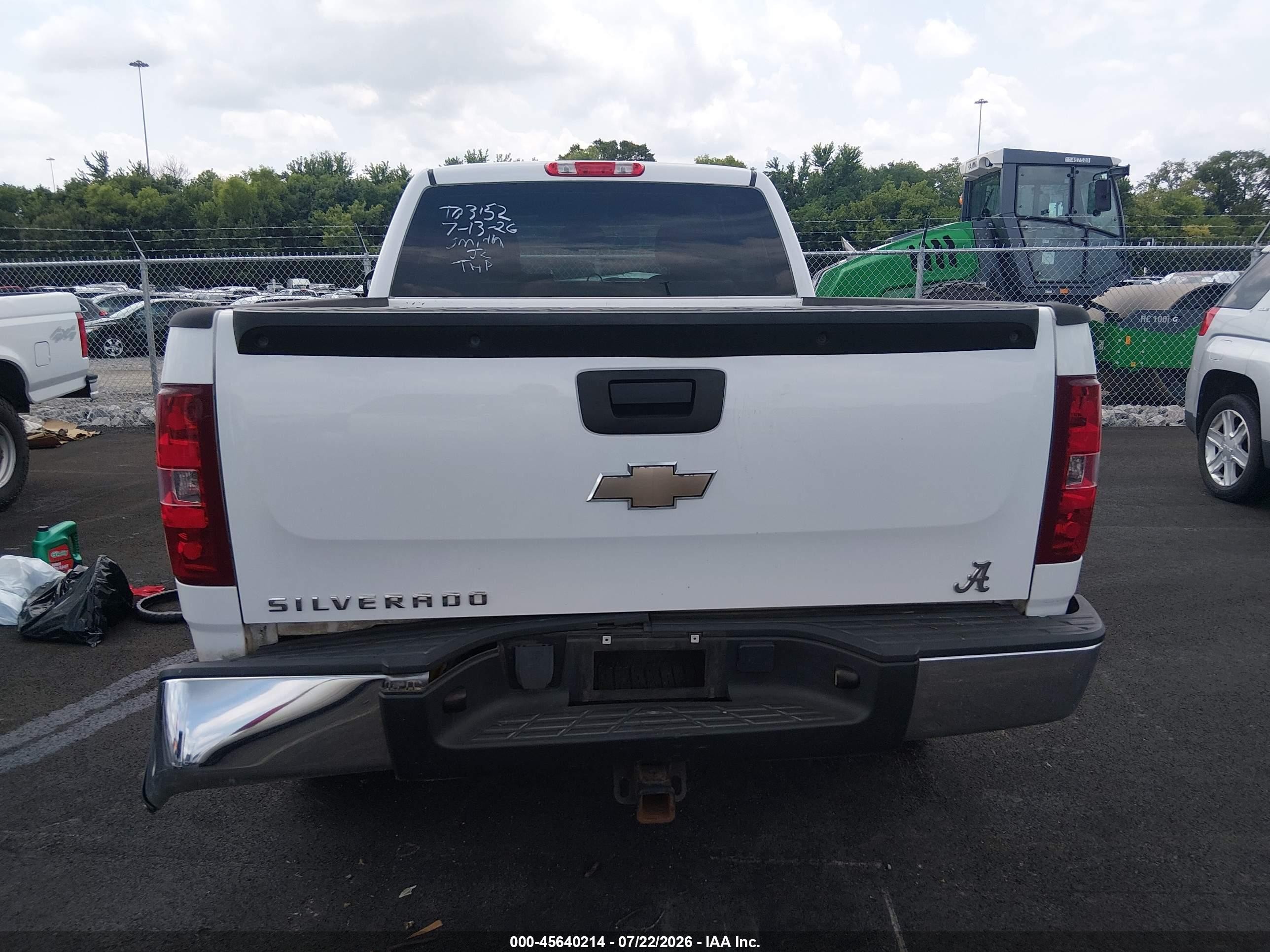 2009 Chevrolet Silverado 1500 Work Truck Белый vin: 1GCEK19J49Z273226