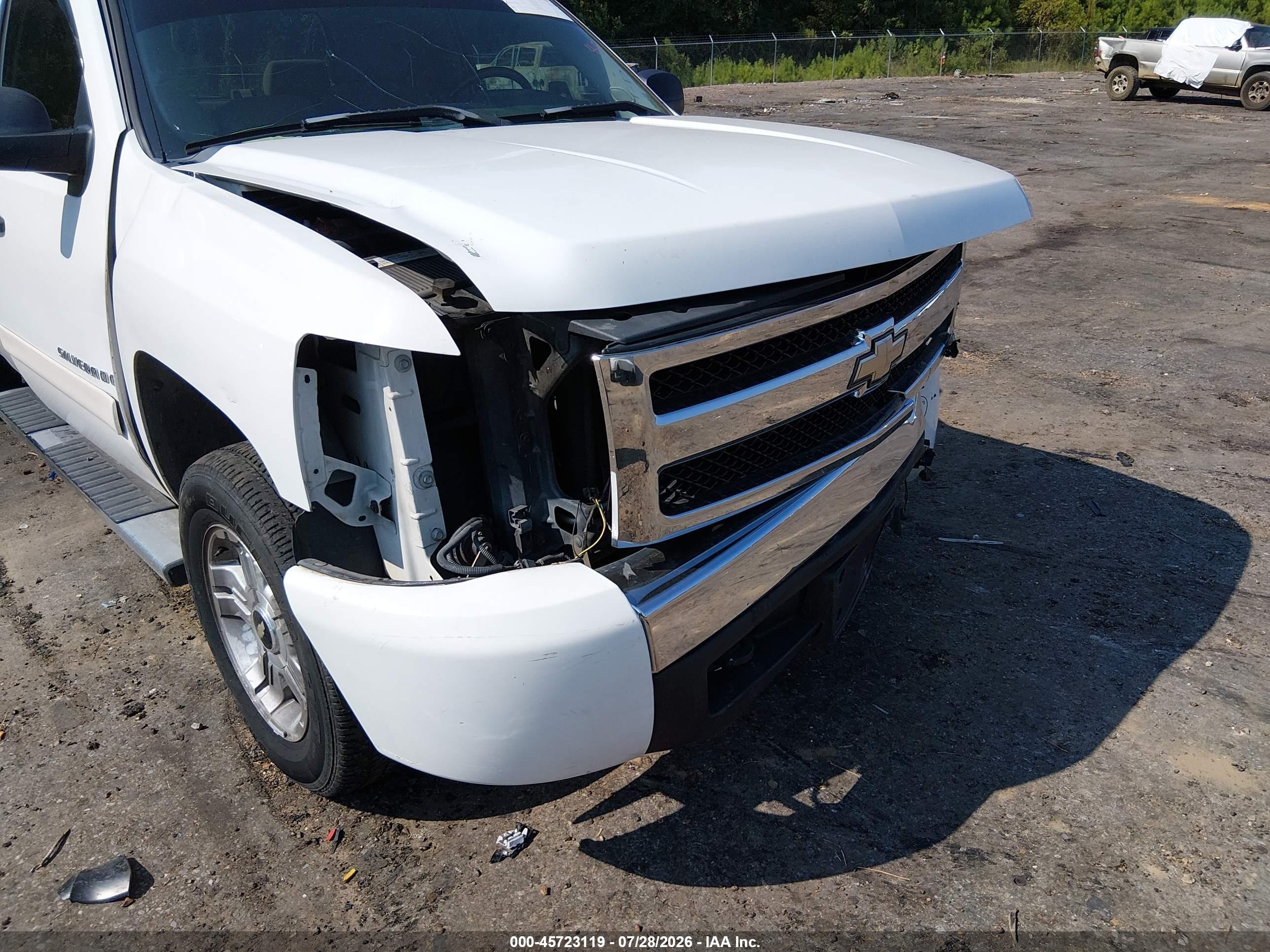 2007 Chevrolet Silverado 1500 Lt1 Белый vin: 1GCEK19J67Z546843