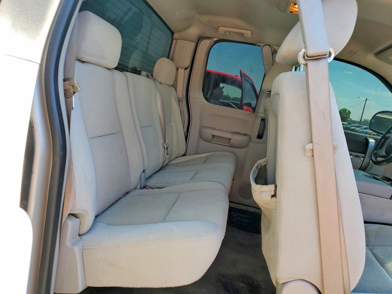 2008 Chevrolet Silverado K1500 Бежевый vin: 1GCEK19J68Z248360