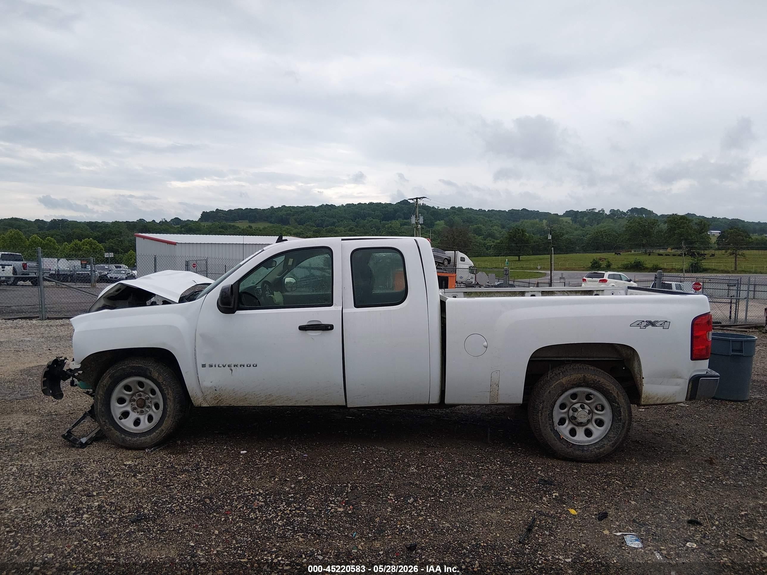 2008 Chevrolet Silverado 1500 Work Truck Белый vin: 1GCEK19J88Z109783