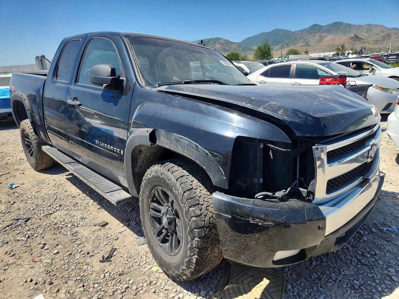 2008 Chevrolet Silverado K1500 Black vin: 1GCEK19JX8Z210324