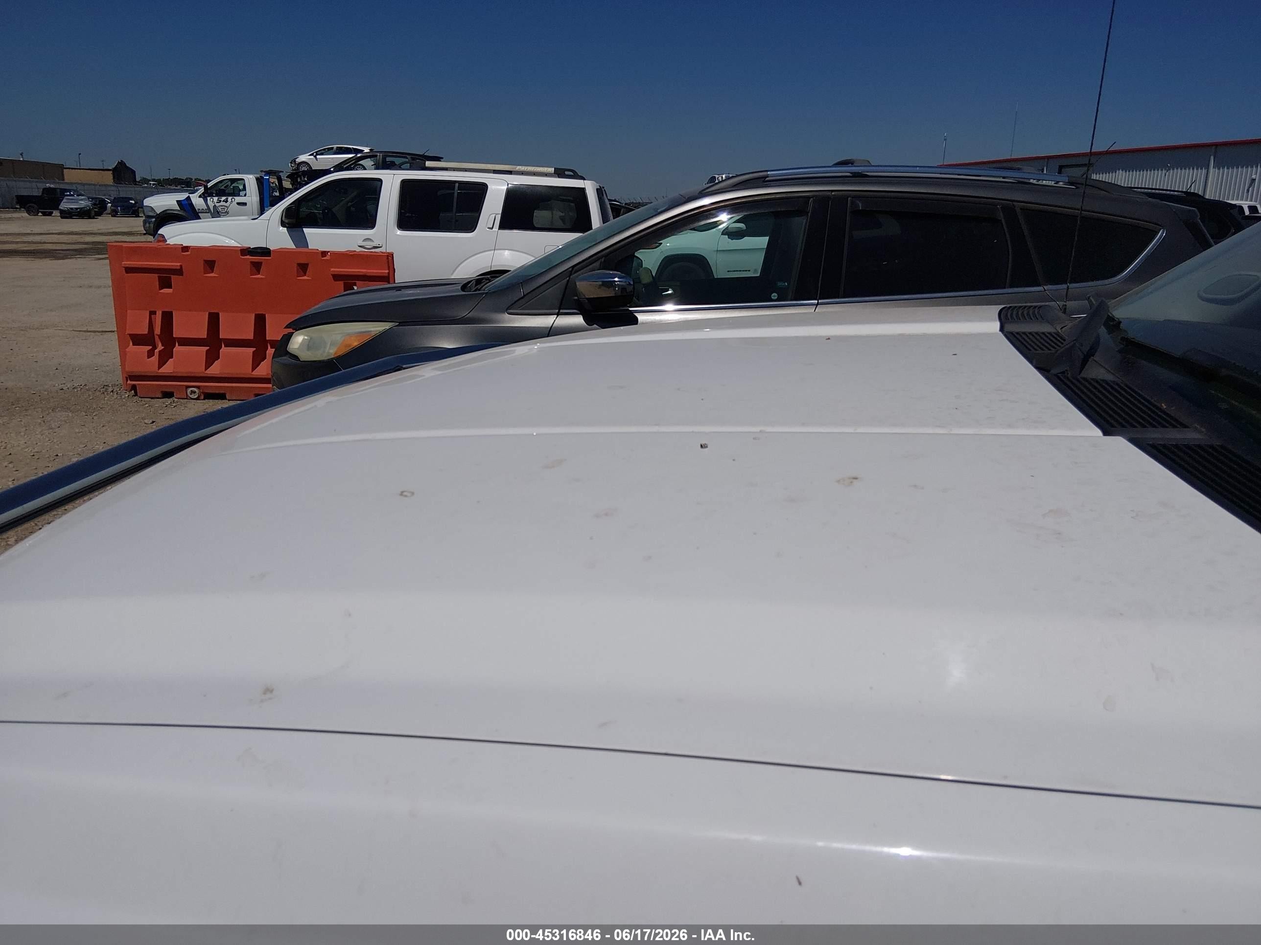 2008 Chevrolet Silverado 1500 Lt1 Белый vin: 1GCEK19JX8Z315882