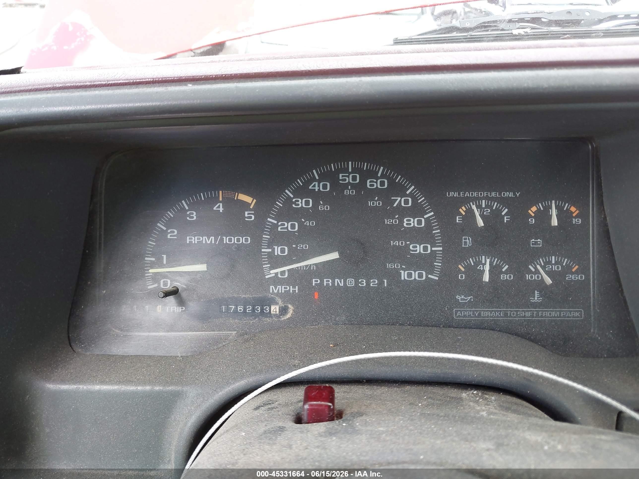 1995 Chevrolet Gmt-400 K1500 Red vin: 1GCEK19K0SE189555