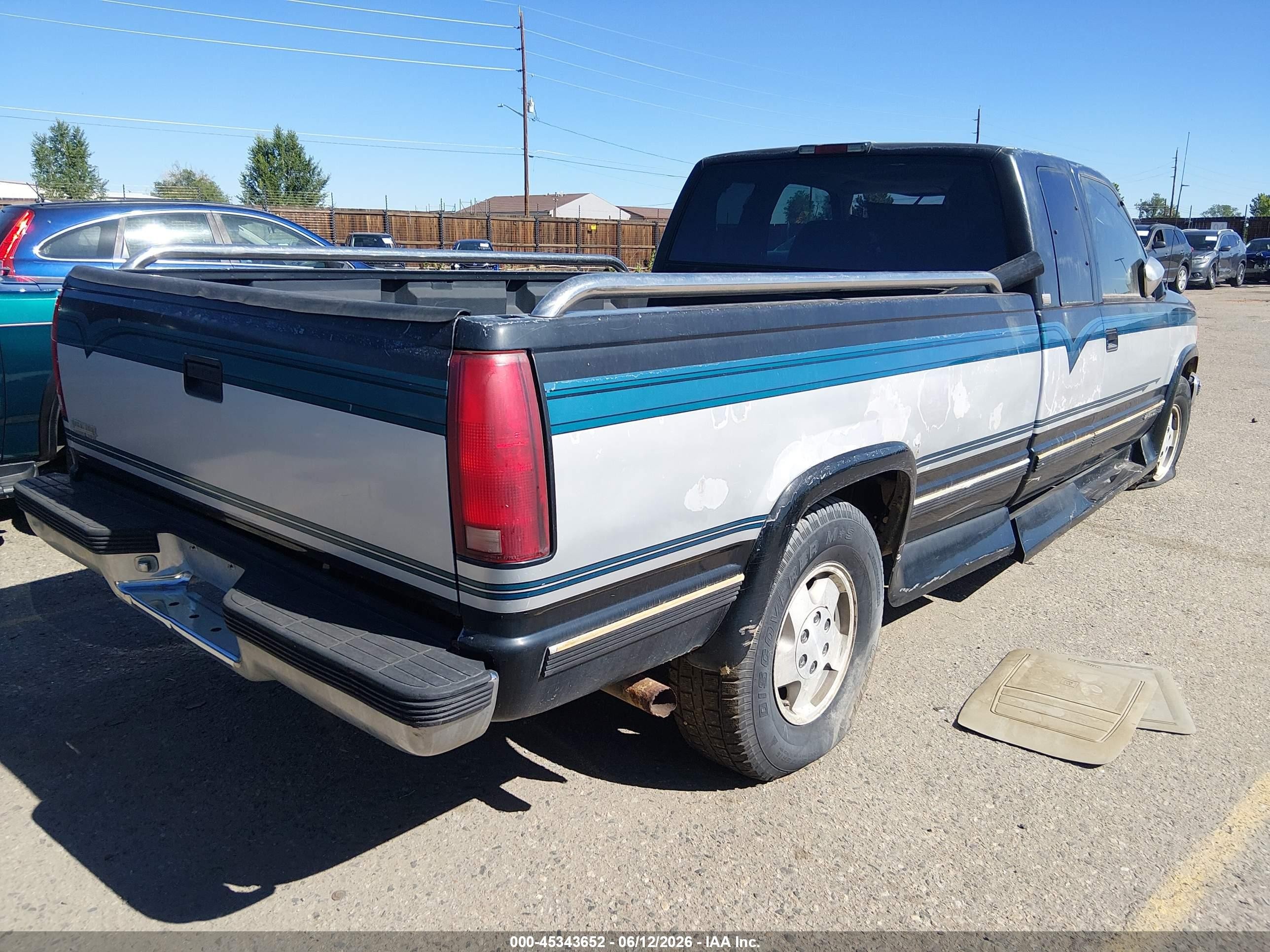1994 Chevrolet Gmt-400 K1500 Black vin: 1GCEK19K2RE239074