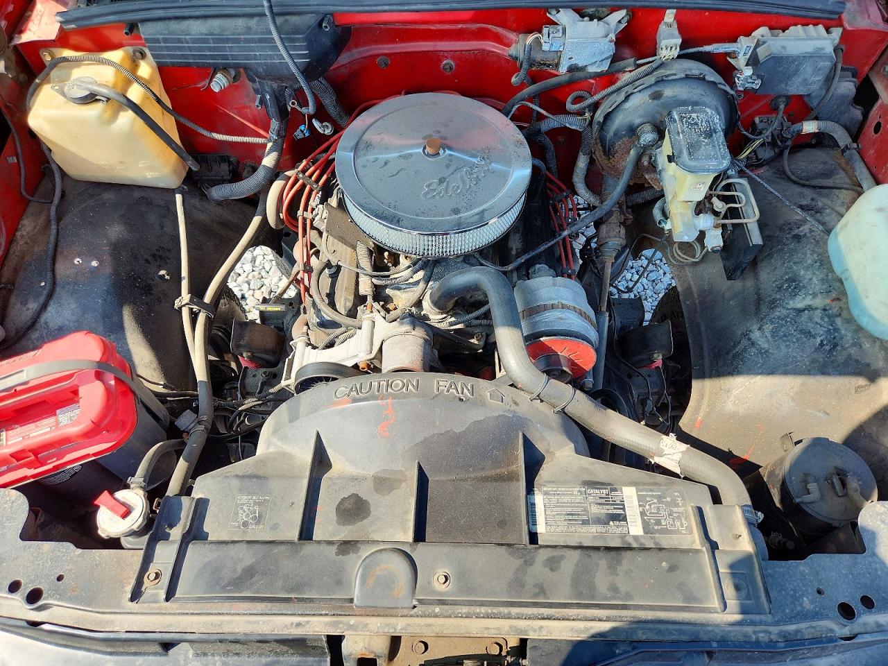 1994 Chevrolet Gmt-400 K1500 Red vin: 1GCEK19K4RE201152