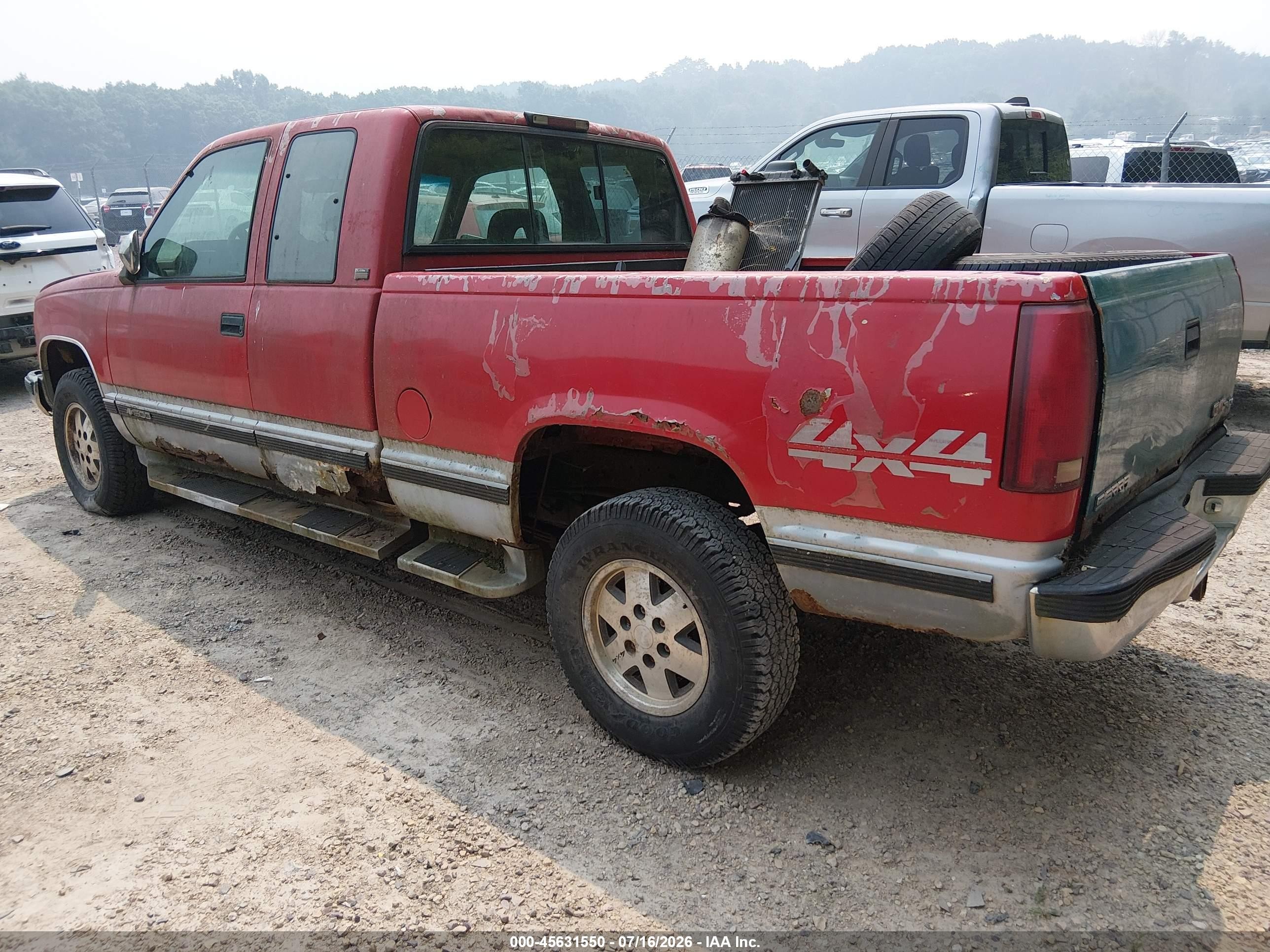 1994 Chevrolet Gmt-400 K1500 Red vin: 1GCEK19K5RE121410