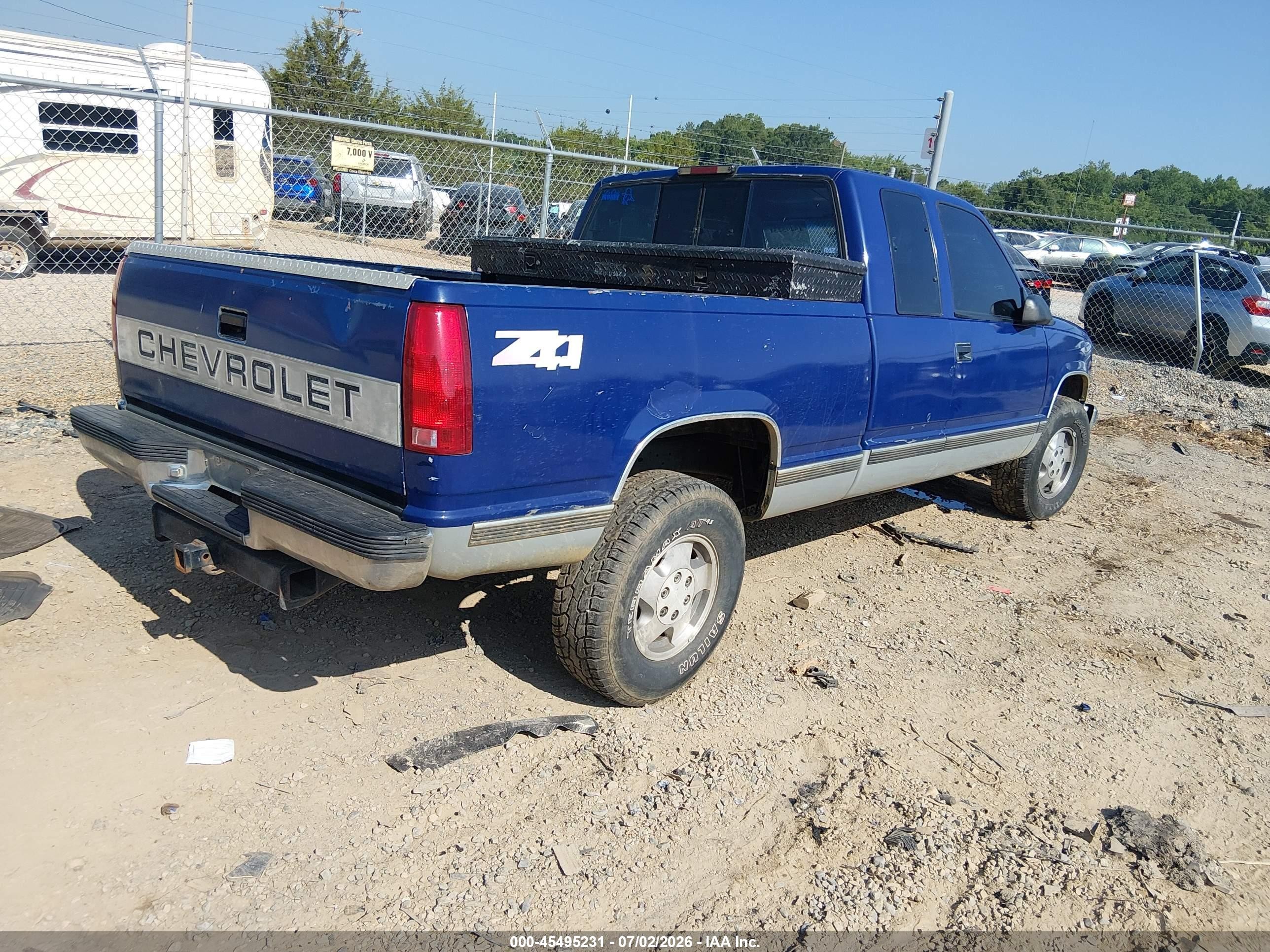 1994 Chevrolet Gmt-400 K1500 Navy vin: 1GCEK19K6RE113929