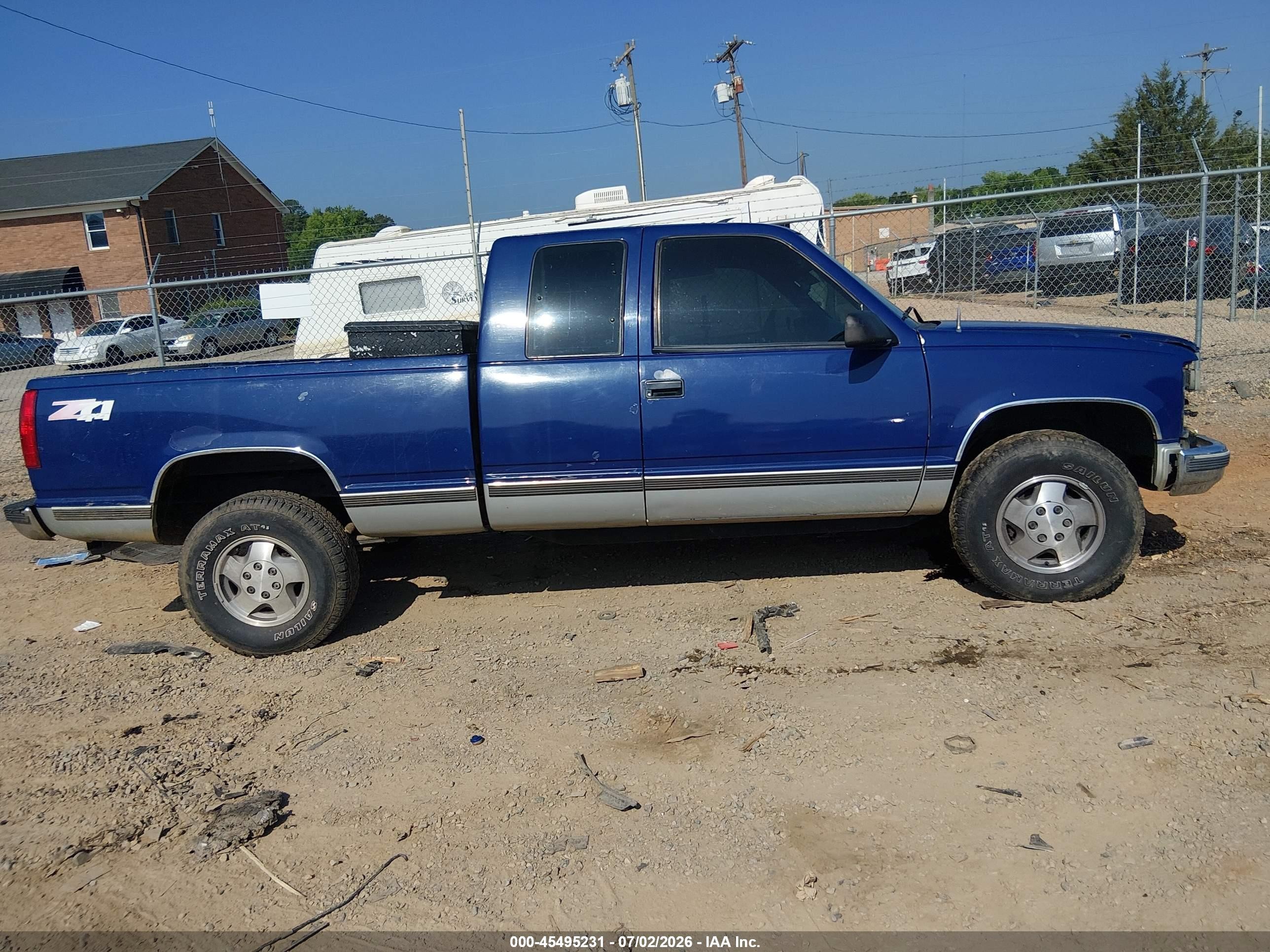 1994 Chevrolet Gmt-400 K1500 Navy vin: 1GCEK19K6RE113929