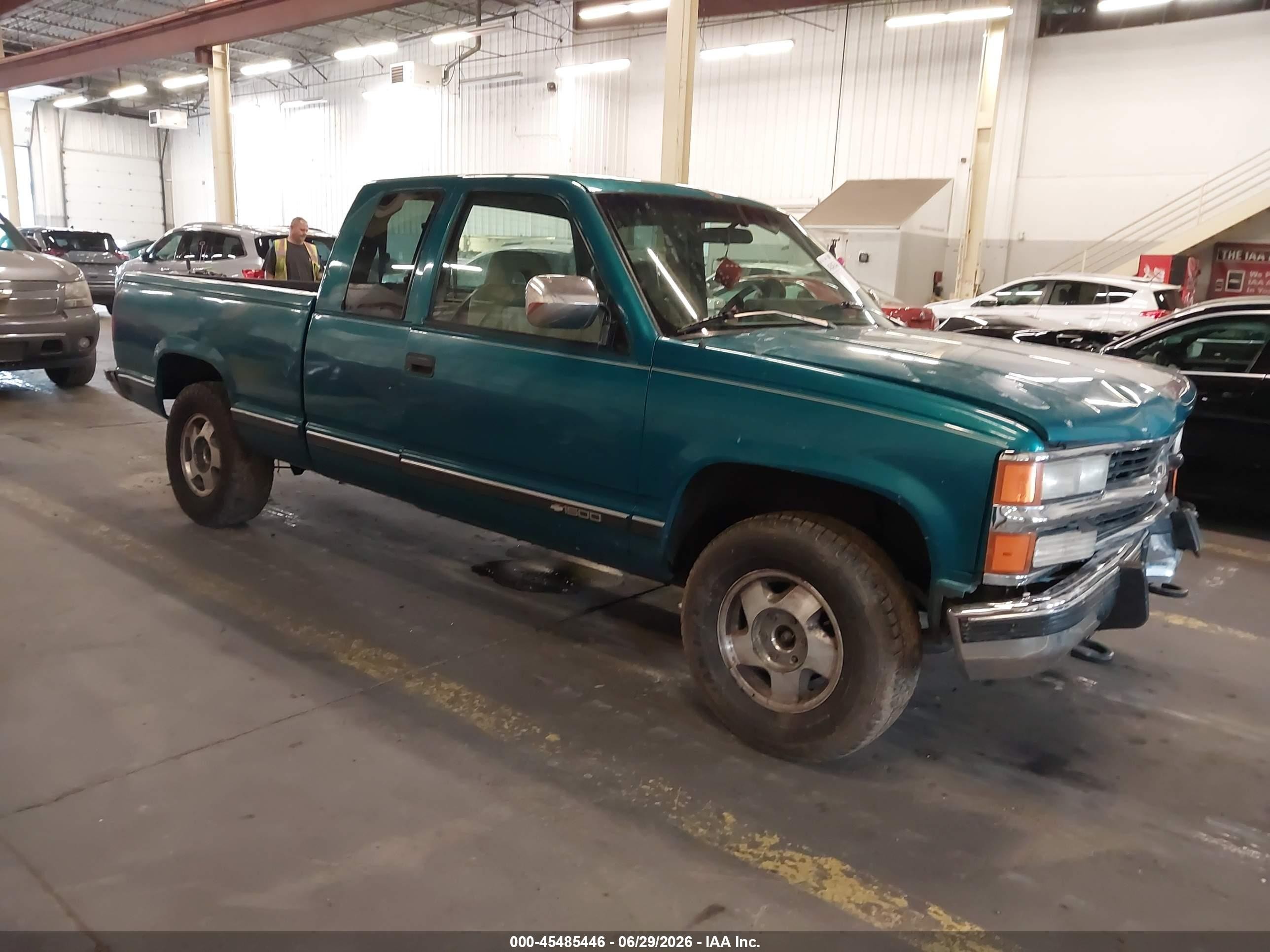 1994 Chevrolet Gmt-400 K1500 Green vin: 1GCEK19K6RE251132