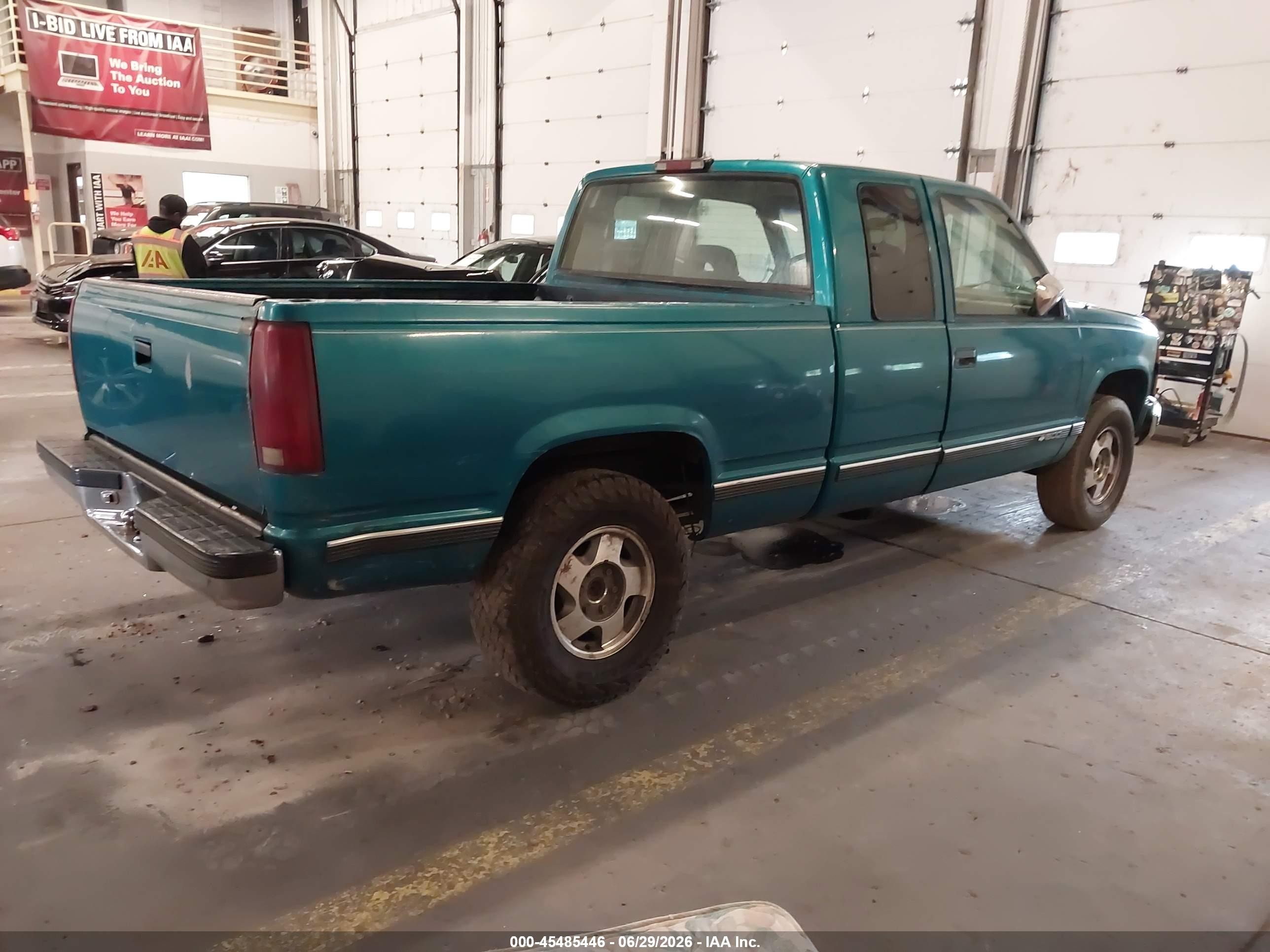 1994 Chevrolet Gmt-400 K1500 Green vin: 1GCEK19K6RE251132