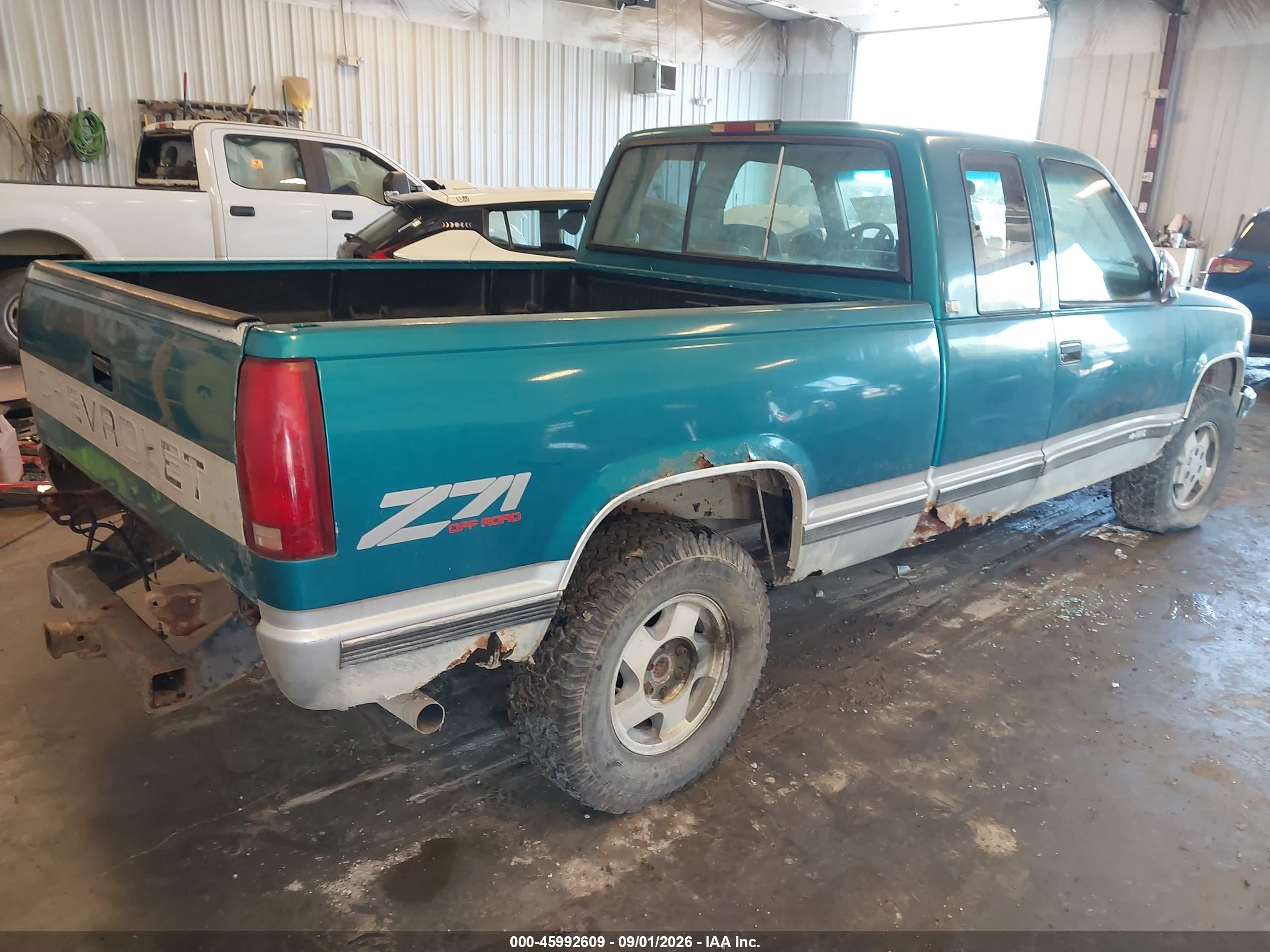 1994 Chevrolet Gmt-400 K1500 Зеленый vin: 1GCEK19K7RE136880