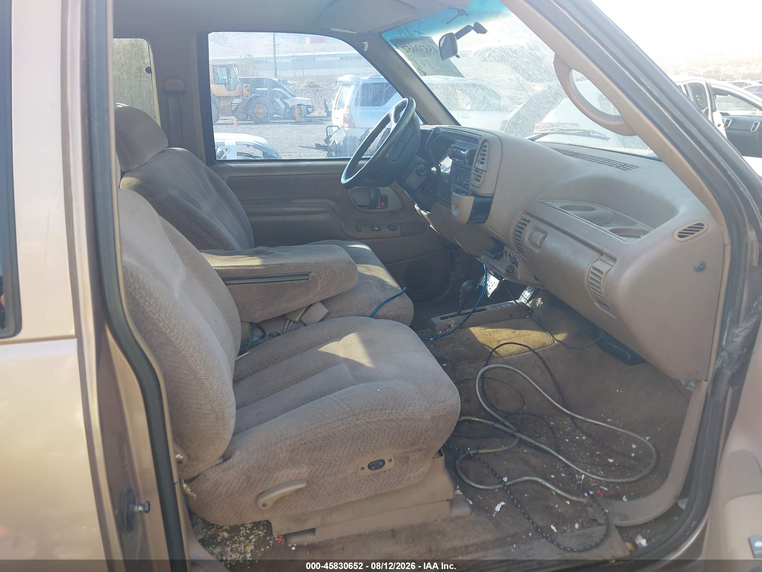 1995 Chevrolet Gmt-400 K1500 Brown vin: 1GCEK19K8SE219322