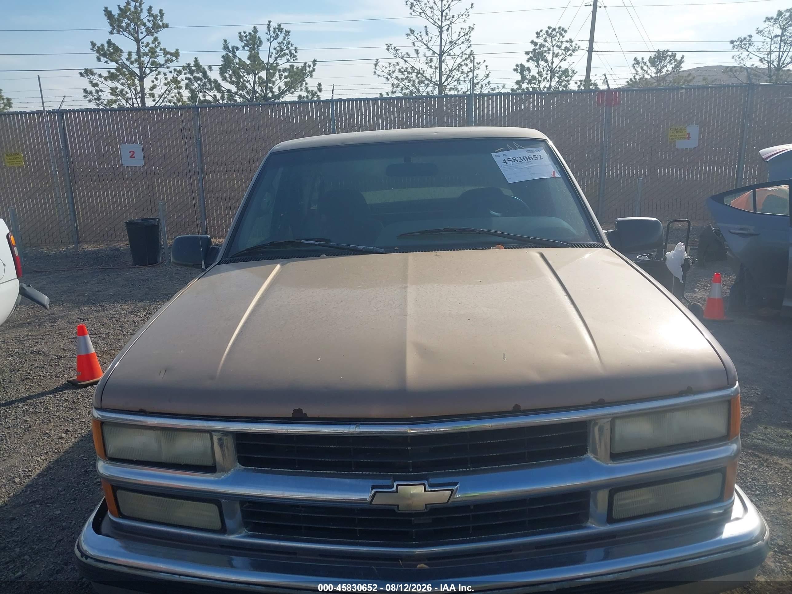 1995 Chevrolet Gmt-400 K1500 Brown vin: 1GCEK19K8SE219322