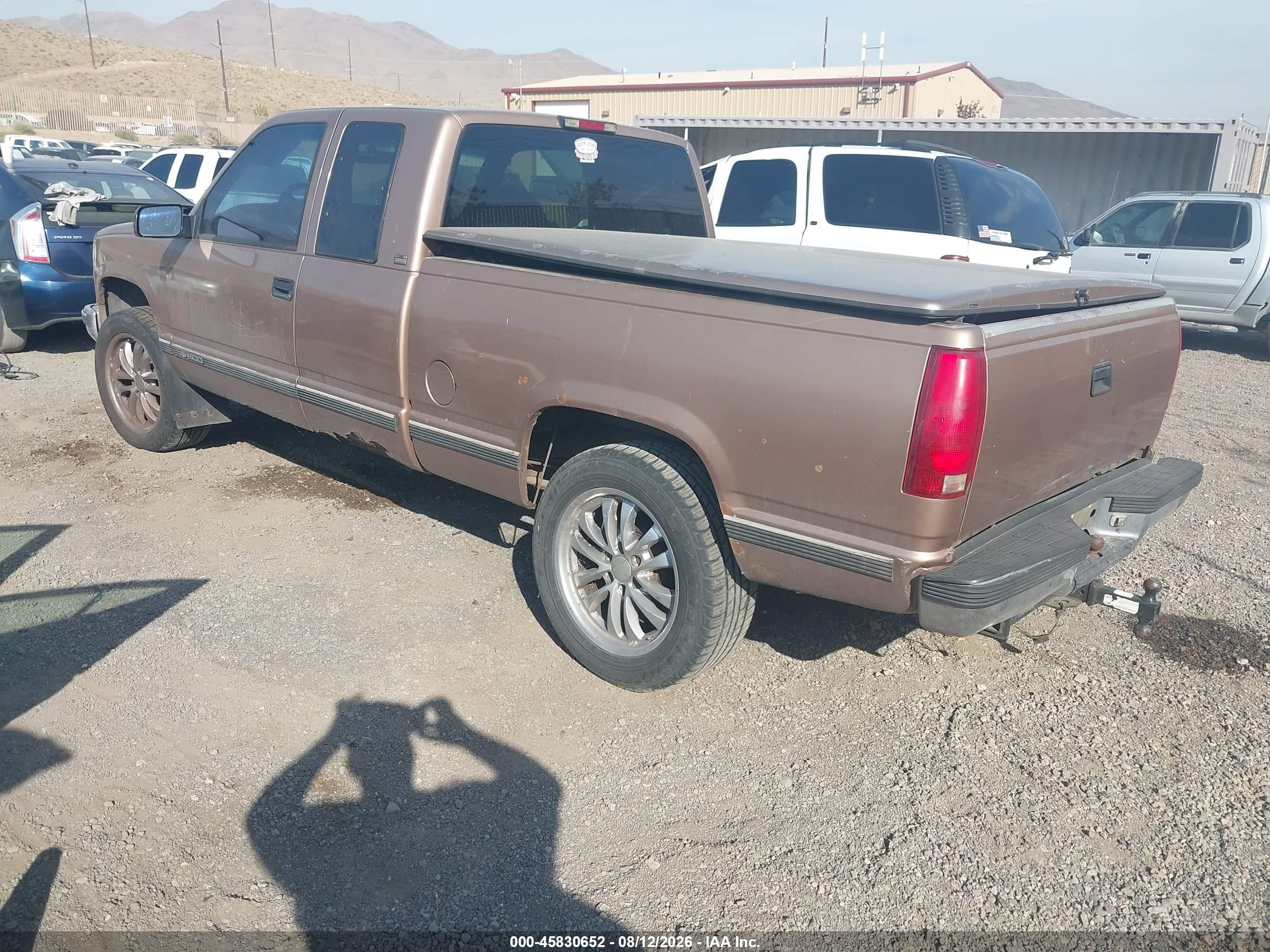 1995 Chevrolet Gmt-400 K1500 Brown vin: 1GCEK19K8SE219322