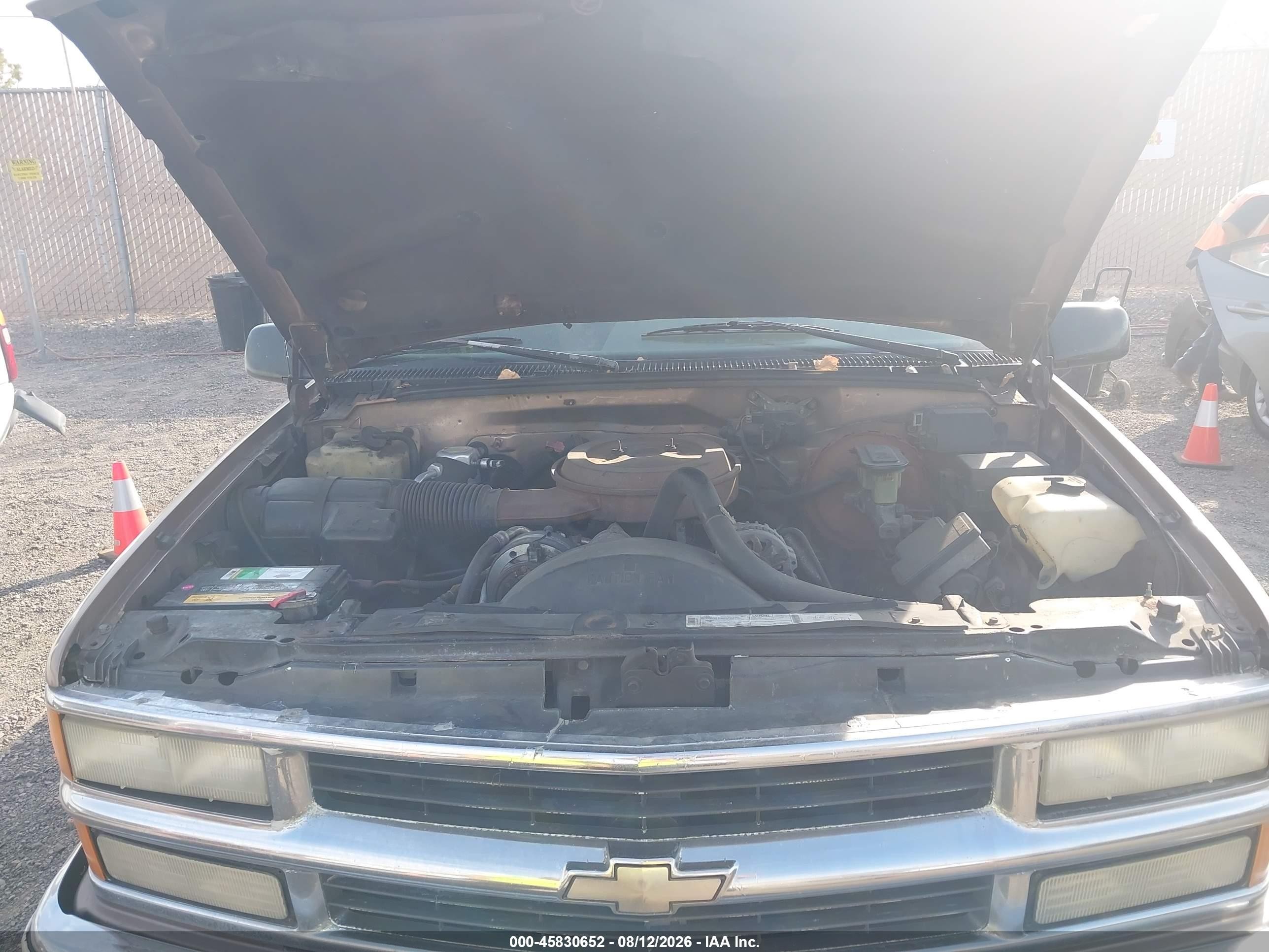 1995 Chevrolet Gmt-400 K1500 Brown vin: 1GCEK19K8SE219322
