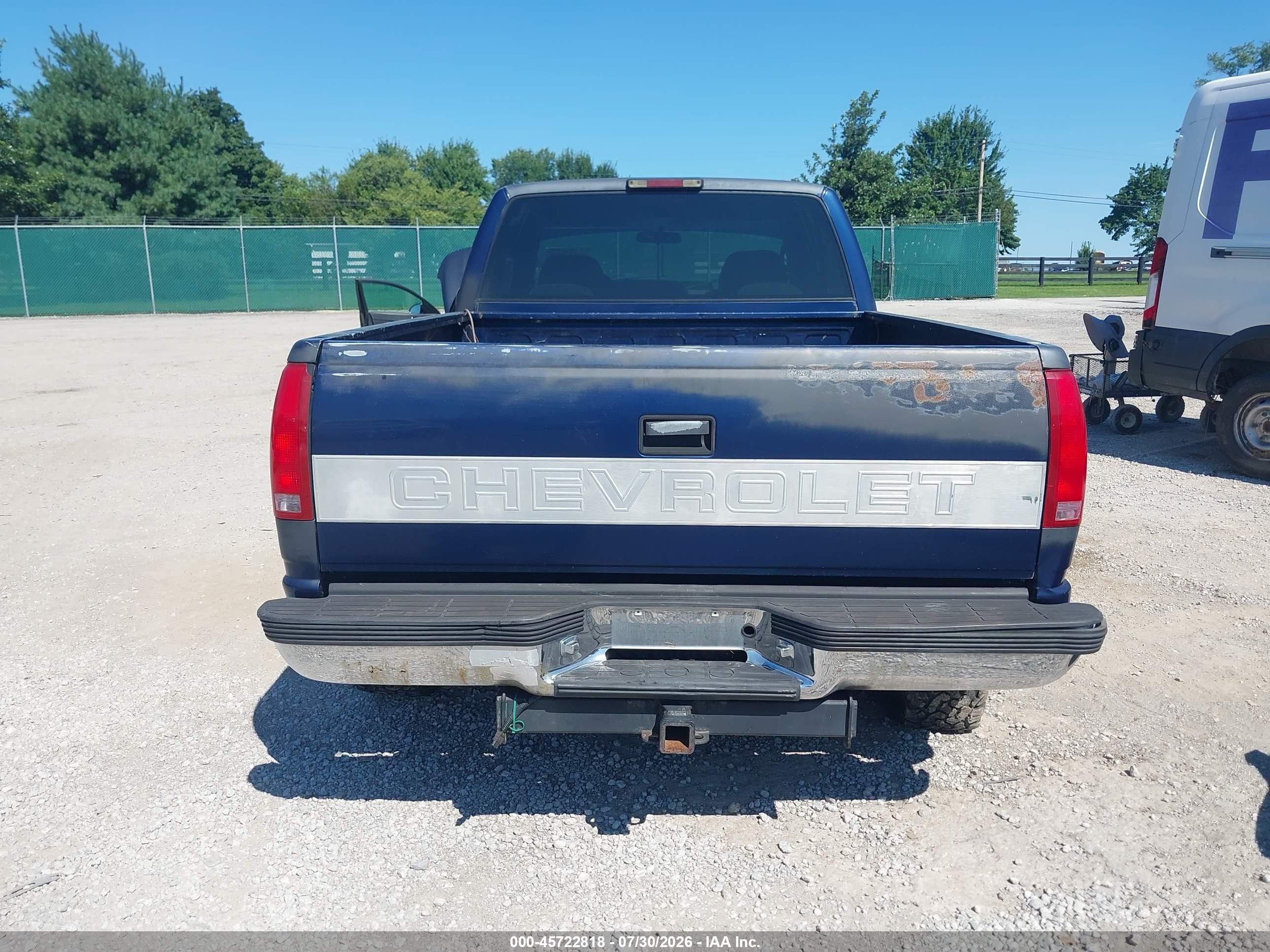 1995 Chevrolet Gmt-400 K1500 Blue vin: 1GCEK19K9SE231091