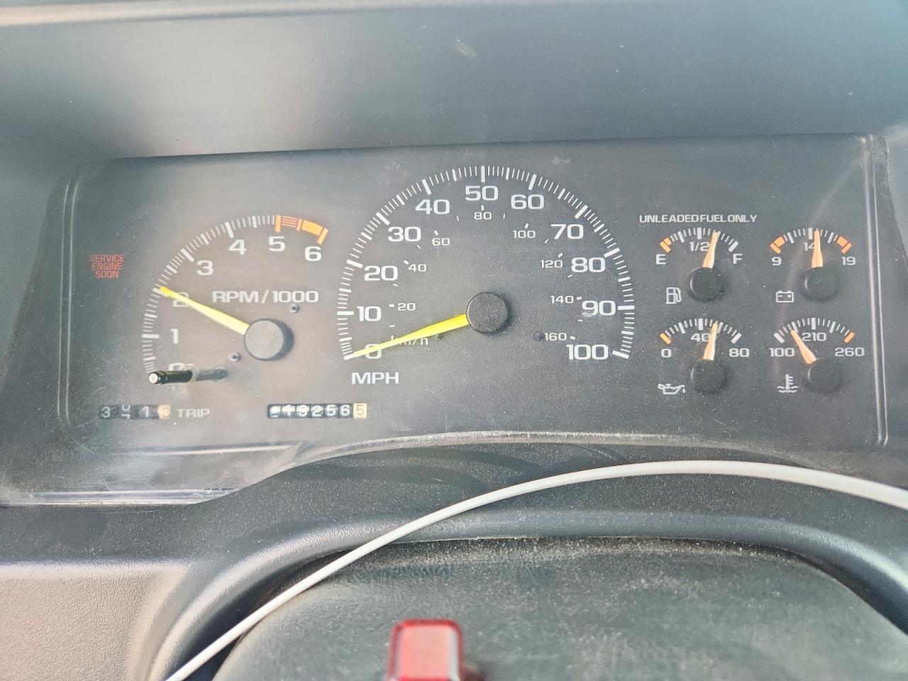 1997 Chevrolet Gmt-400 K1500 White vin: 1GCEK19M0VE196169