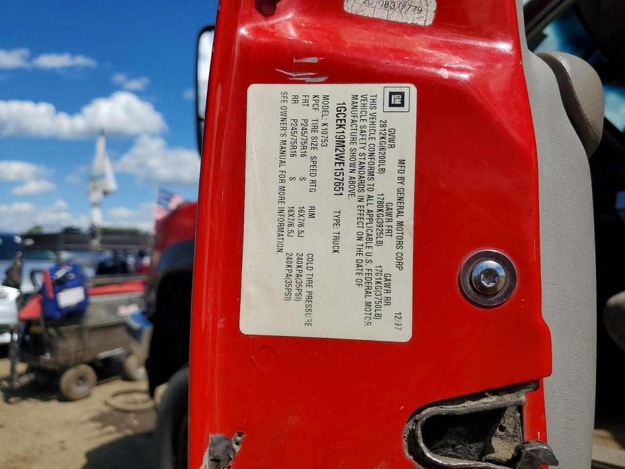 1998 Chevrolet C/k1500 Red vin: 1GCEK19M2WE157651
