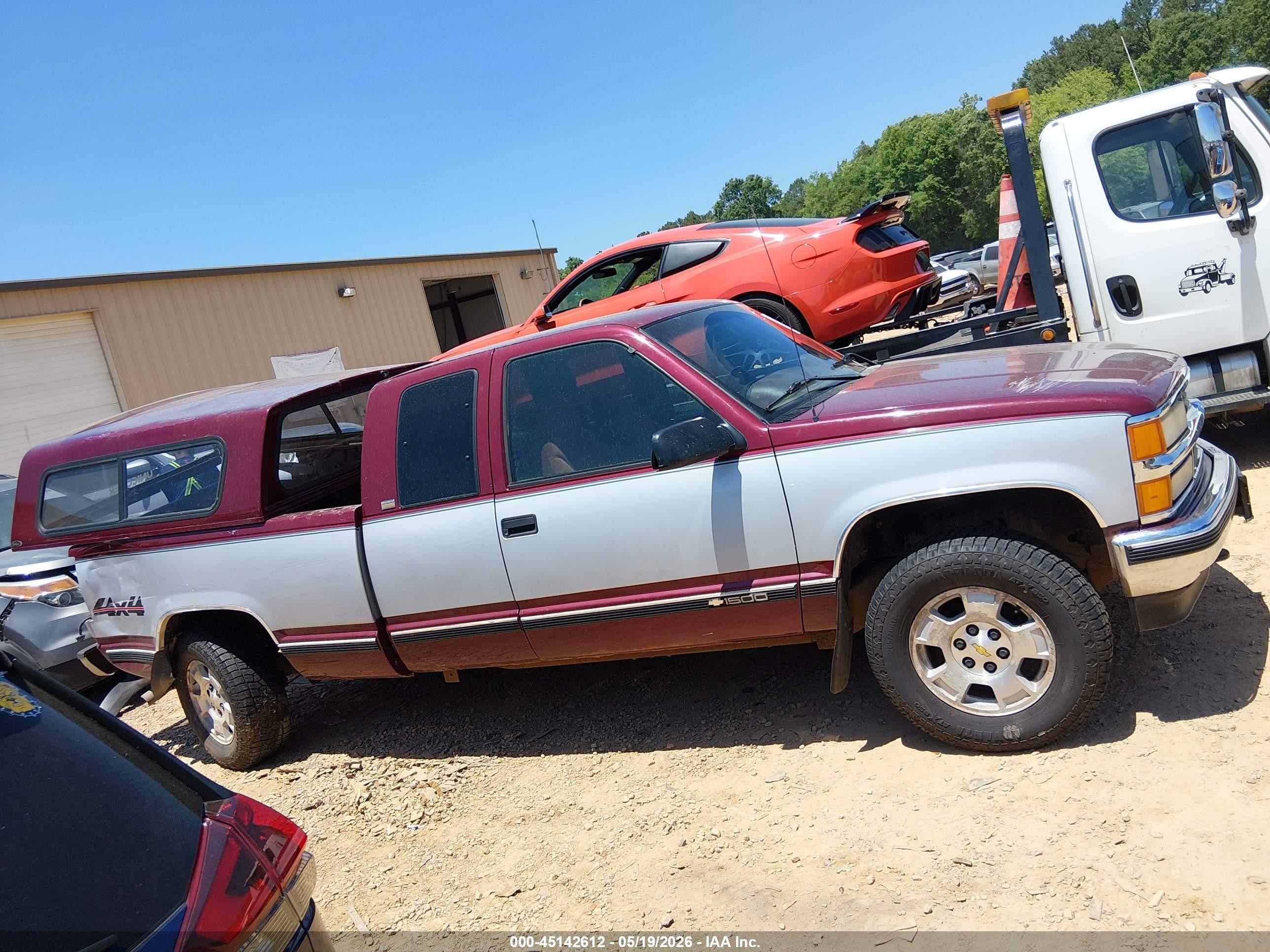 1996 Chevrolet Gmt-400 K1500 Burgundy vin: 1GCEK19M5TE187660