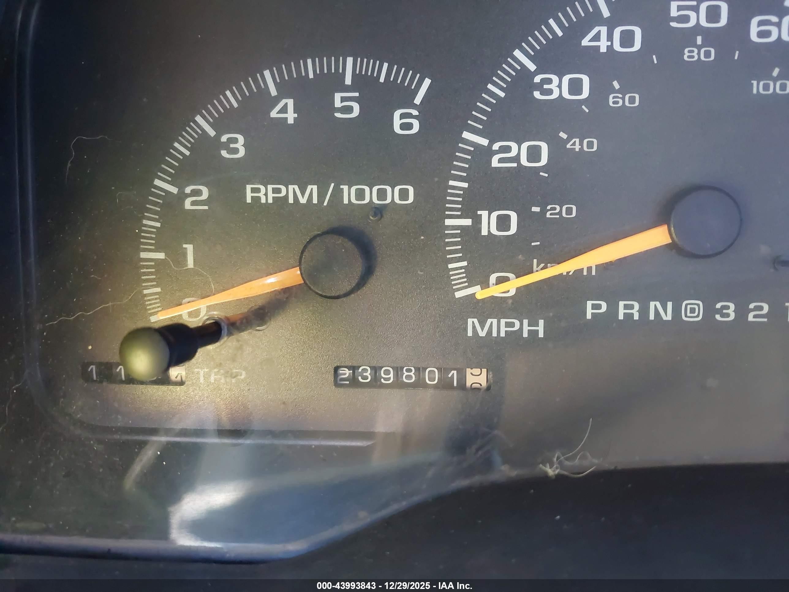 1998 Chevrolet C/k 1500 Silverado Fleetside White vin: 1GCEK19M5WE201819