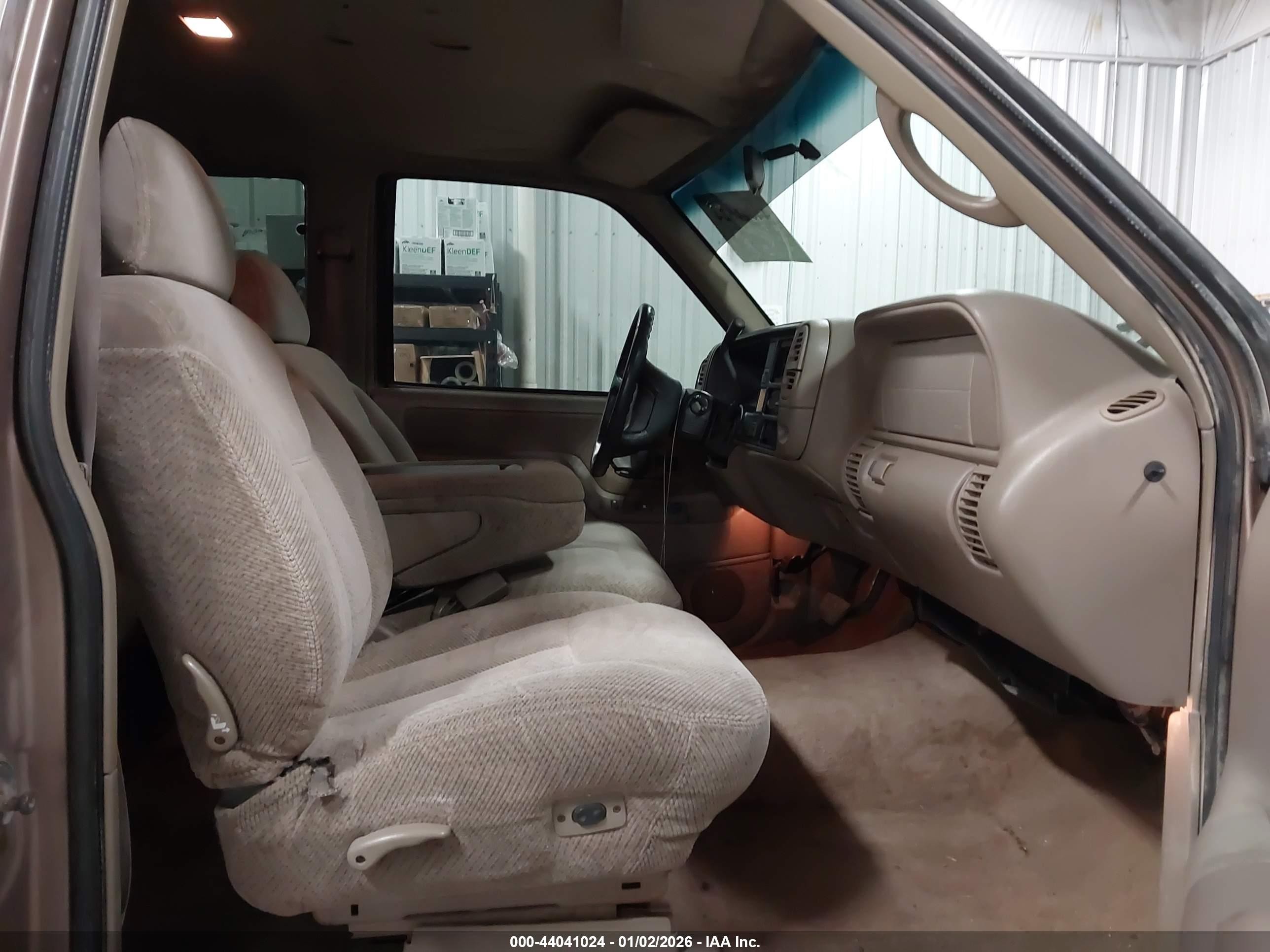 1997 Chevrolet K1500 Fleetside Tan vin: 1GCEK19M6VE122545