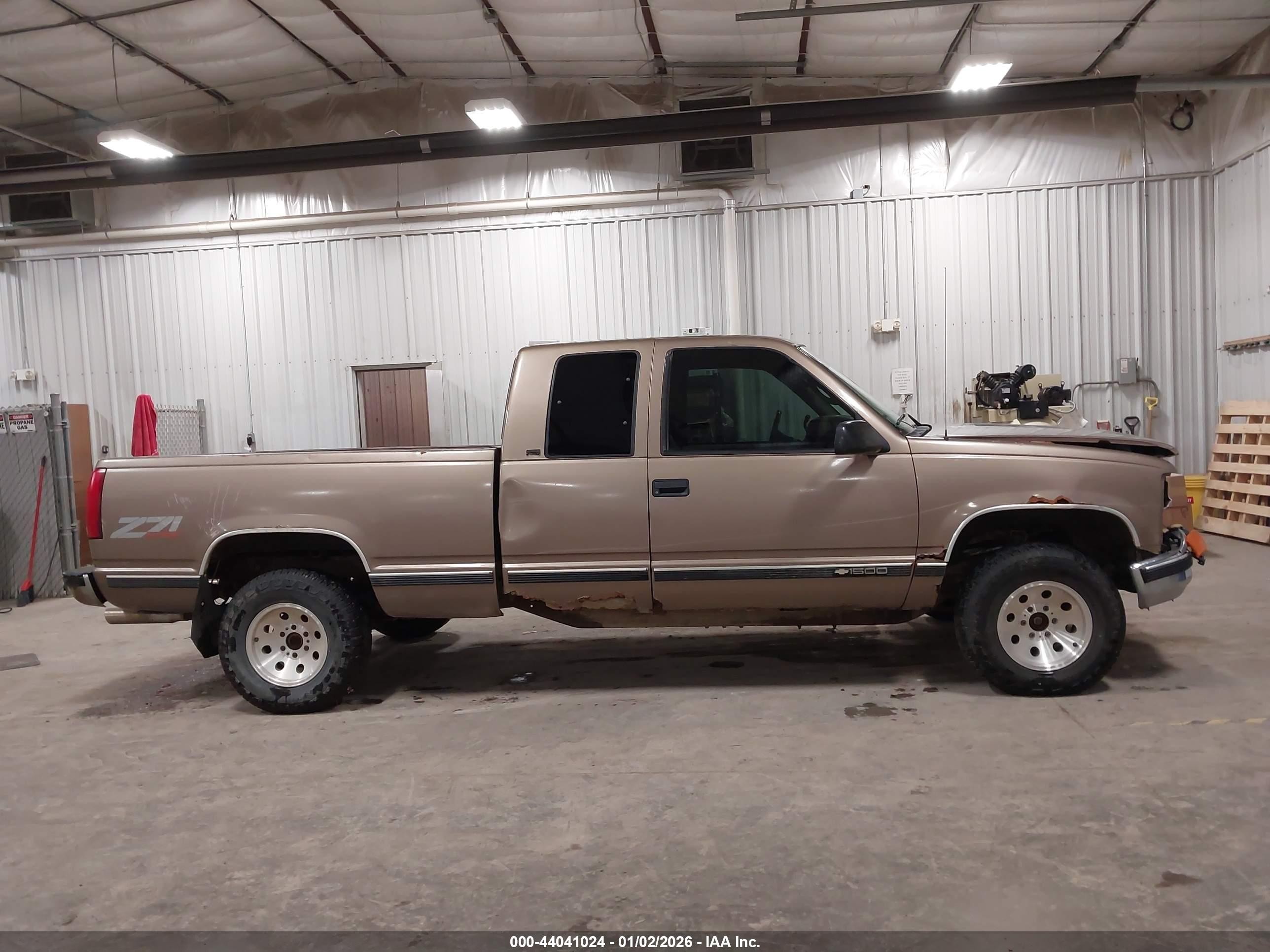1997 Chevrolet K1500 Fleetside Tan vin: 1GCEK19M6VE122545