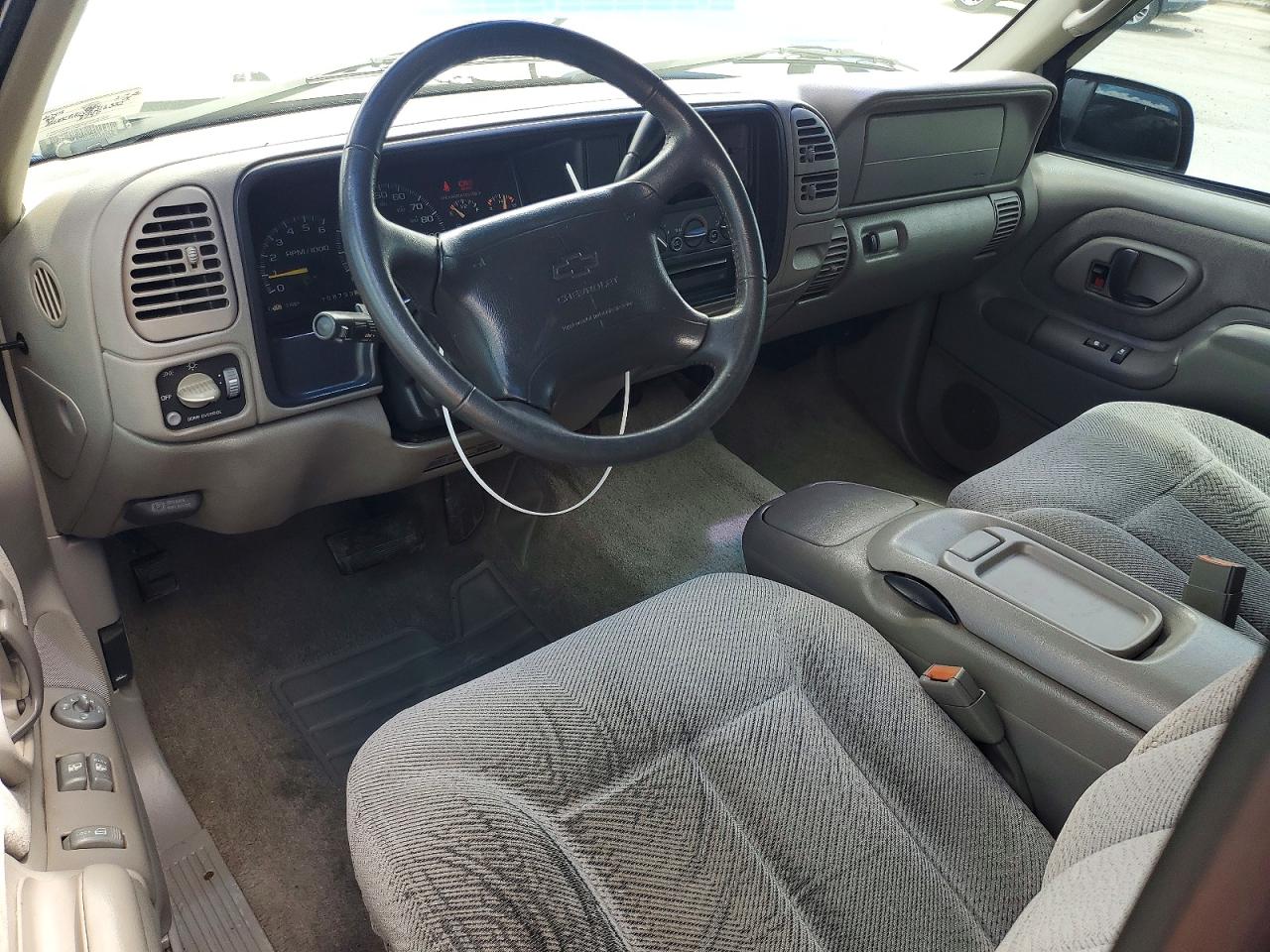1997 Chevrolet Gmt-400 K1500 Blue vin: 1GCEK19R0VE216352
