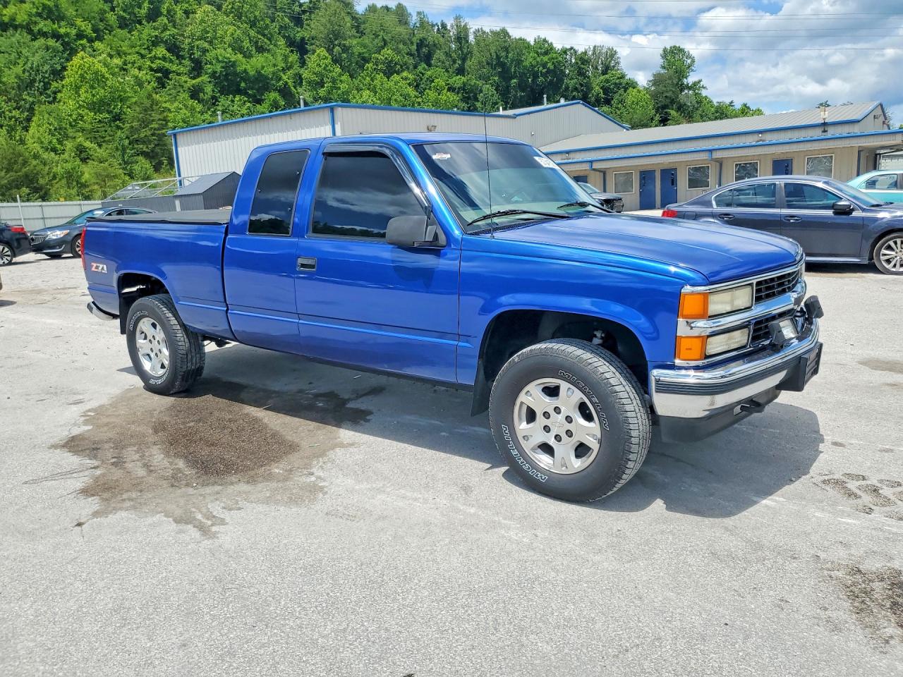 1997 Chevrolet Gmt-400 K1500 Blue vin: 1GCEK19R0VE216352