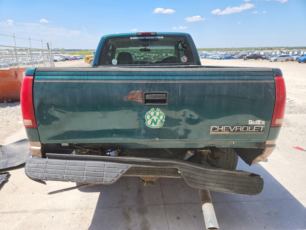 1998 Chevrolet Gmt-400 K1500 Green vin: 1GCEK19R0WR119677