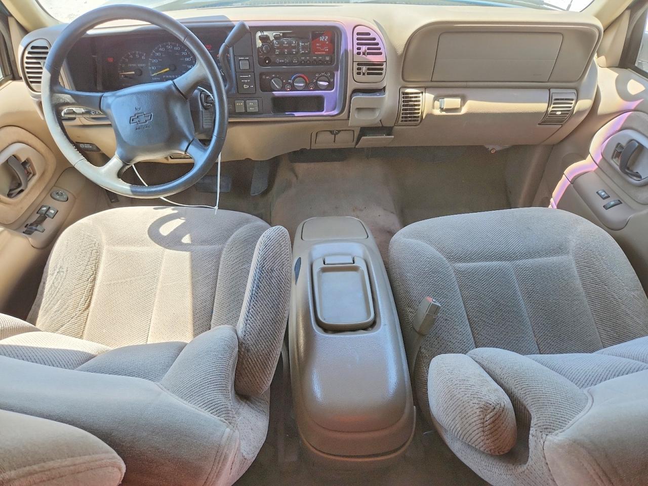 1998 Chevrolet Gmt-400 K1500 Green vin: 1GCEK19R0WR119677