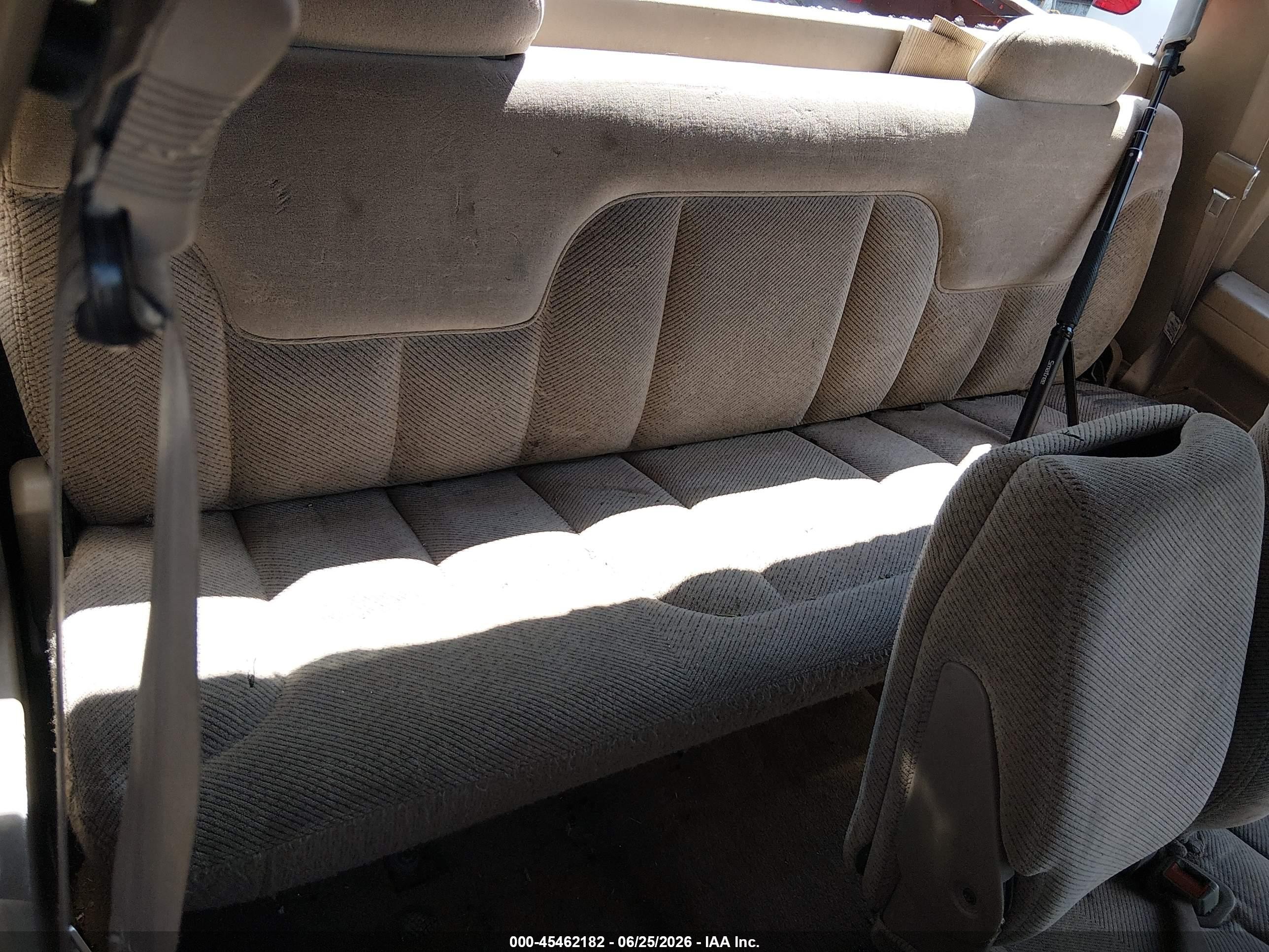 1998 Chevrolet C/k 1500 Fleetside Red vin: 1GCEK19R1WR120269