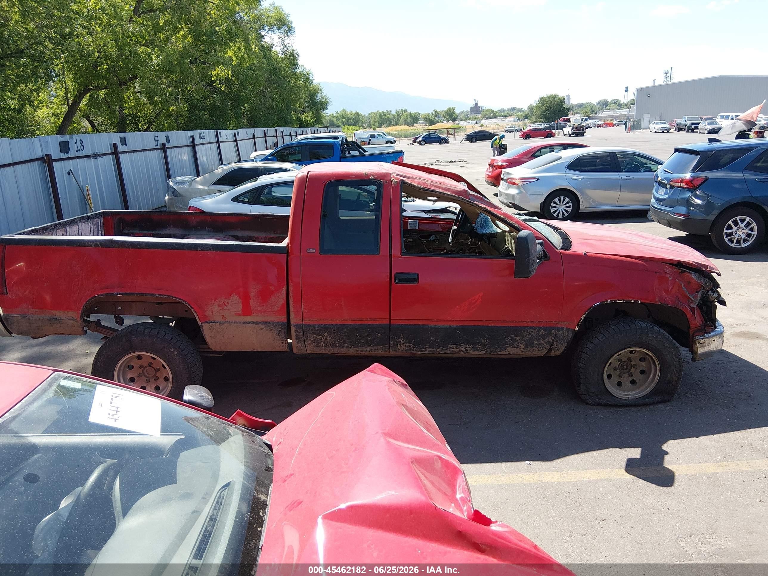 1998 Chevrolet C/k 1500 Fleetside Red vin: 1GCEK19R1WR120269