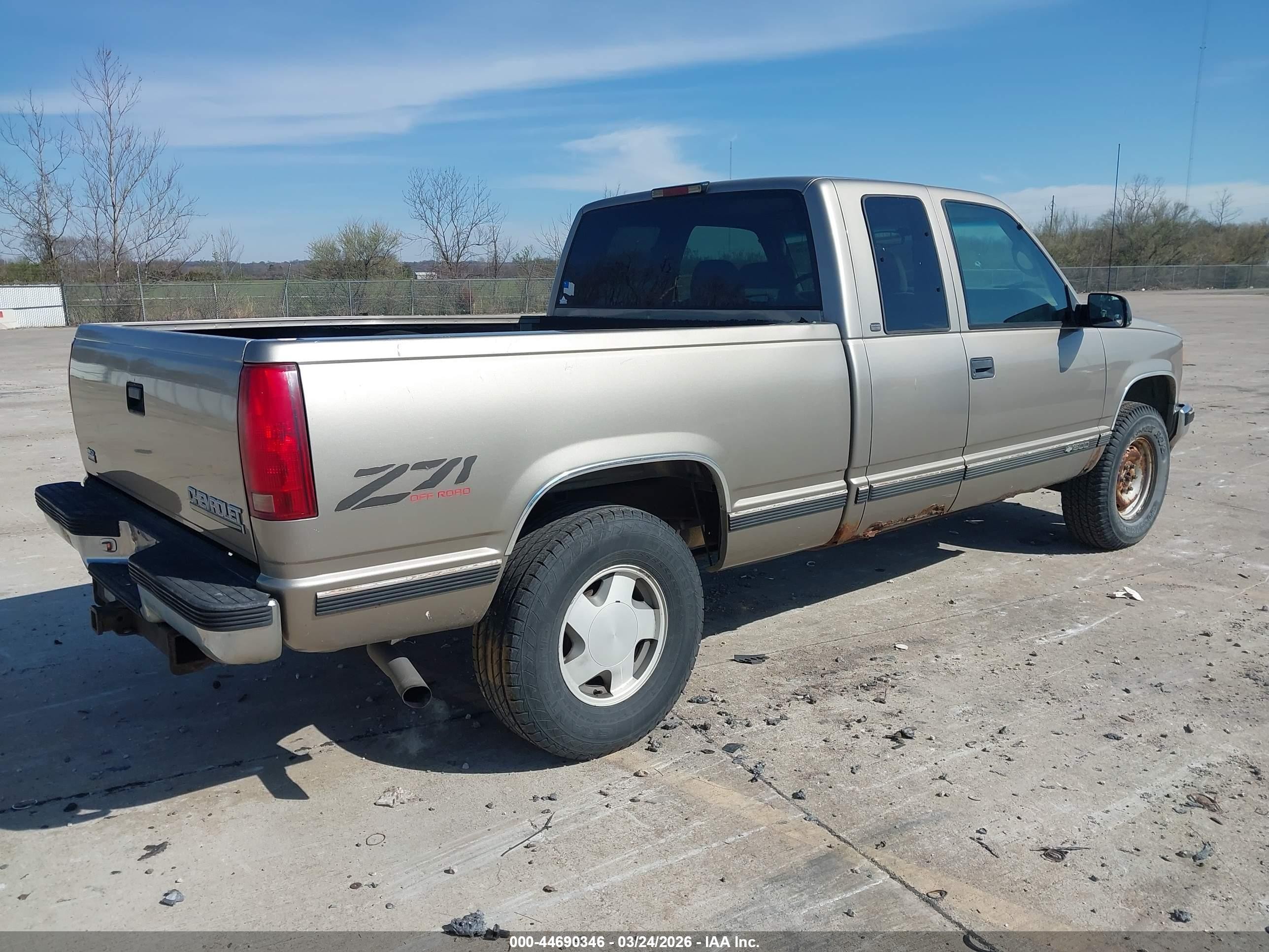1998 Chevrolet K1500 Fleetside Серый vin: 1GCEK19R1WR123558