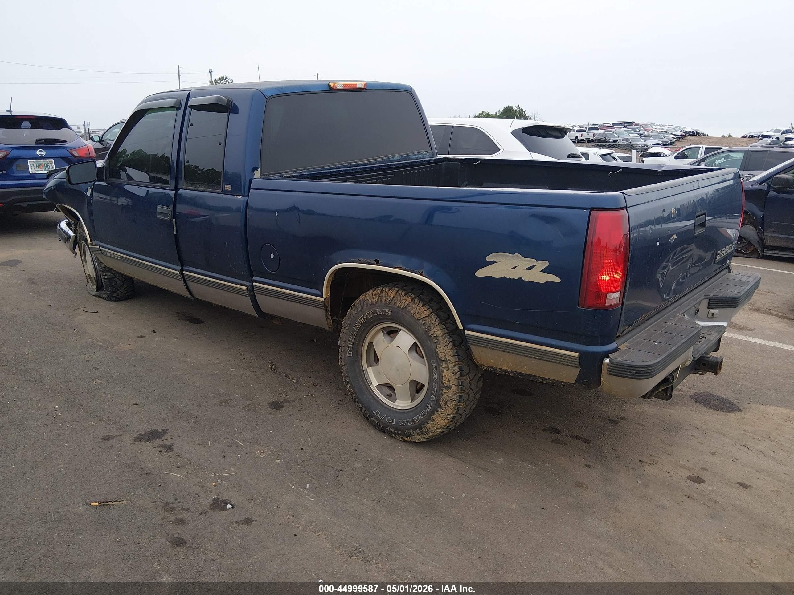 1998 Chevrolet K1500 Fleetside Blue vin: 1GCEK19R1WR143860