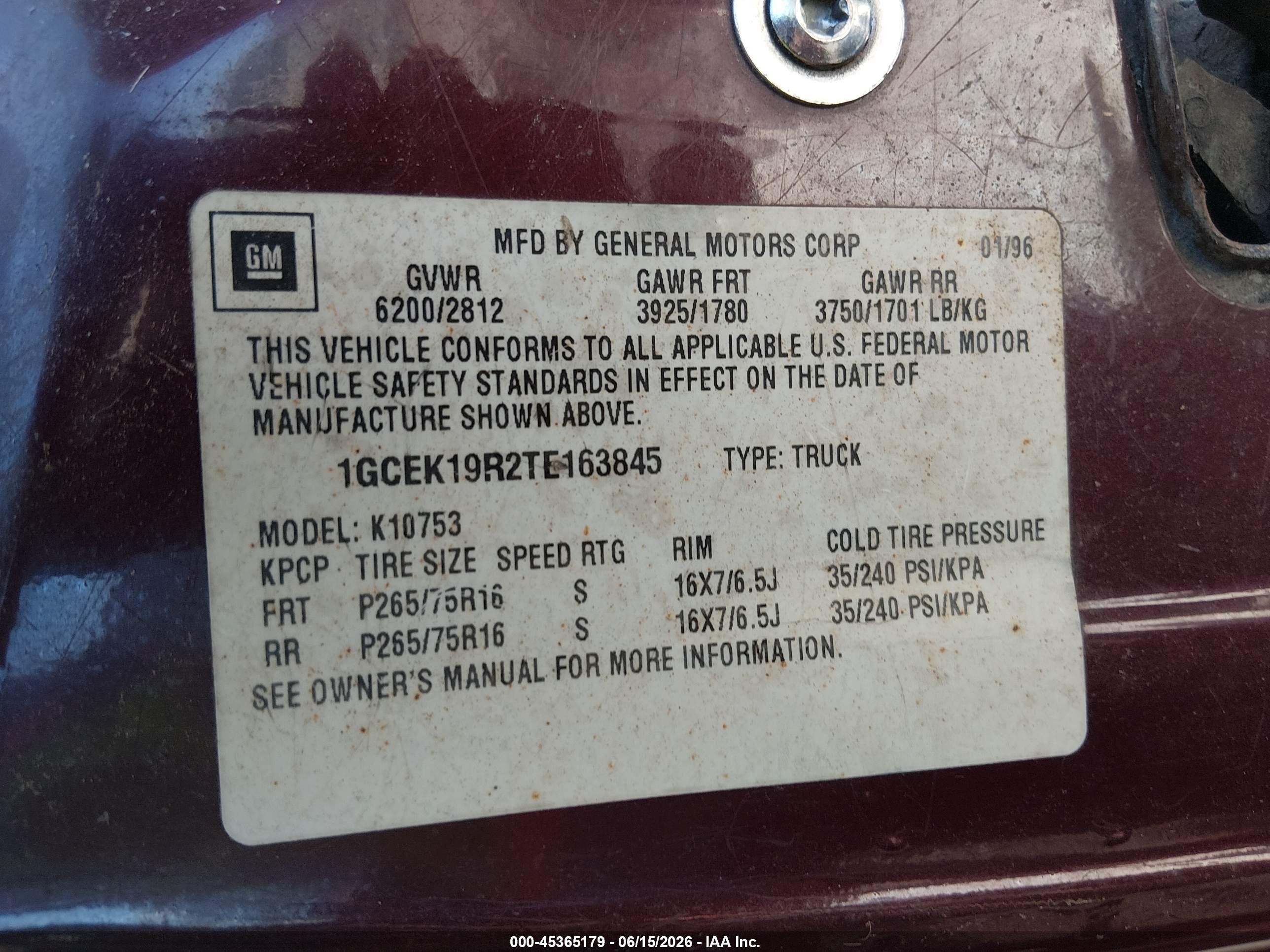 1996 Chevrolet Gmt-400 K1500 Maroon vin: 1GCEK19R2TE163845