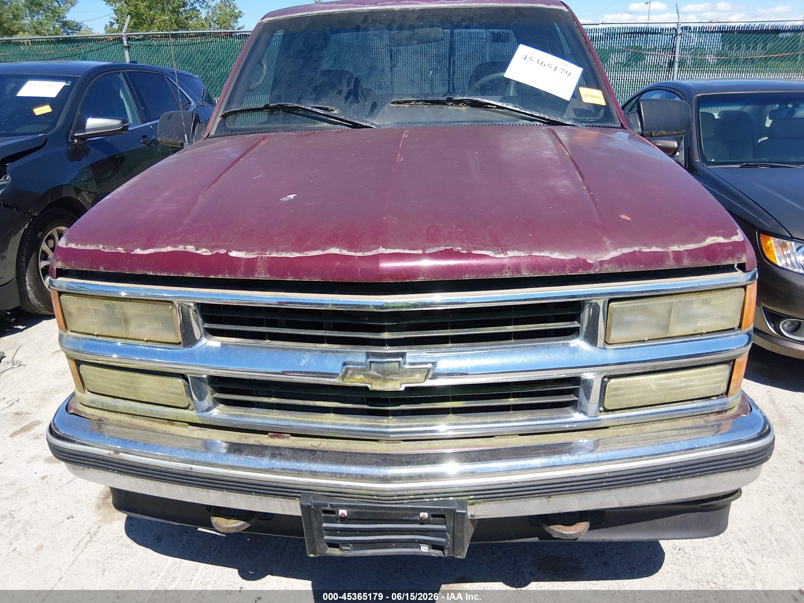 1996 Chevrolet Gmt-400 K1500 Maroon vin: 1GCEK19R2TE163845