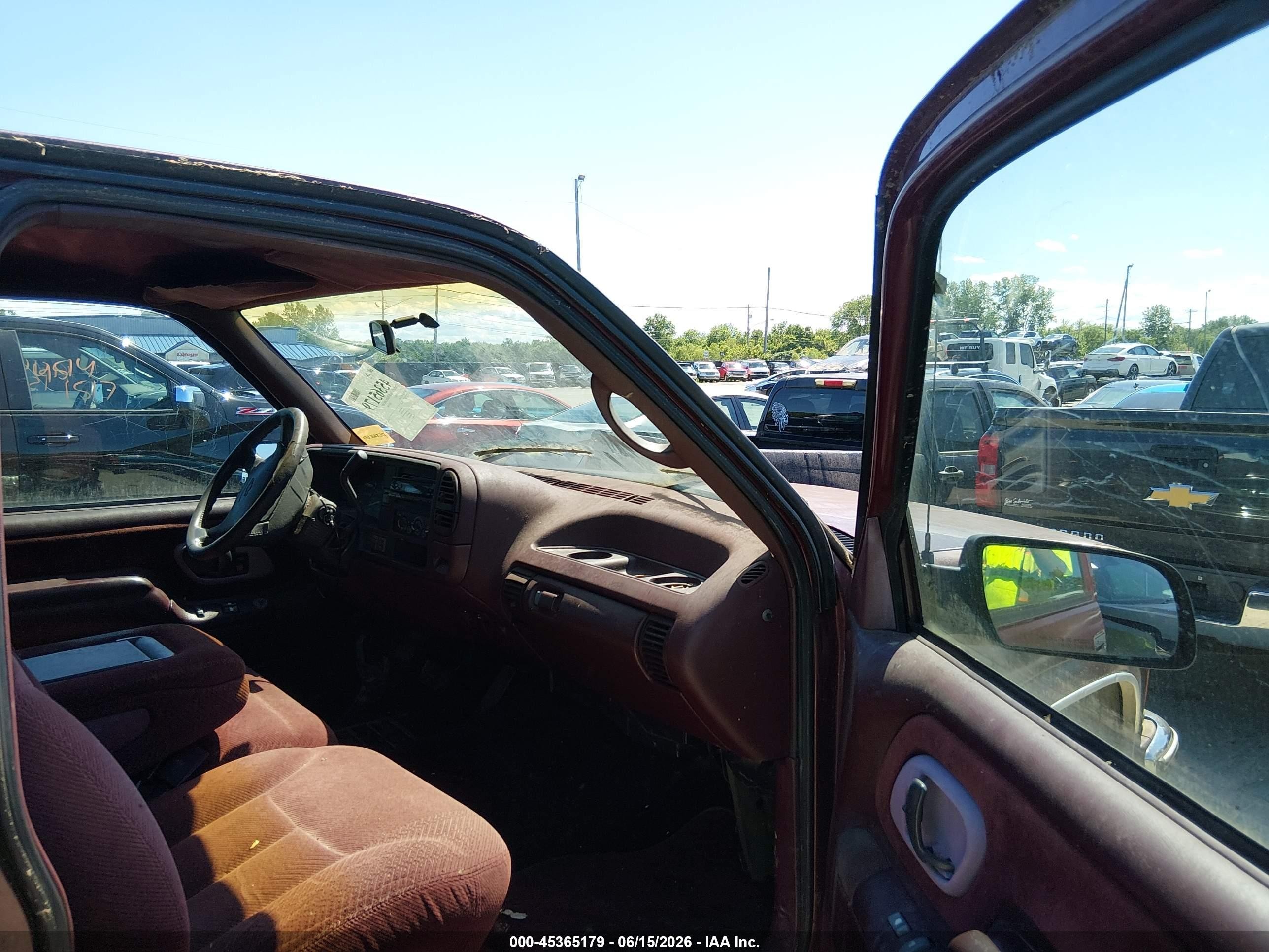 1996 Chevrolet Gmt-400 K1500 Maroon vin: 1GCEK19R2TE163845