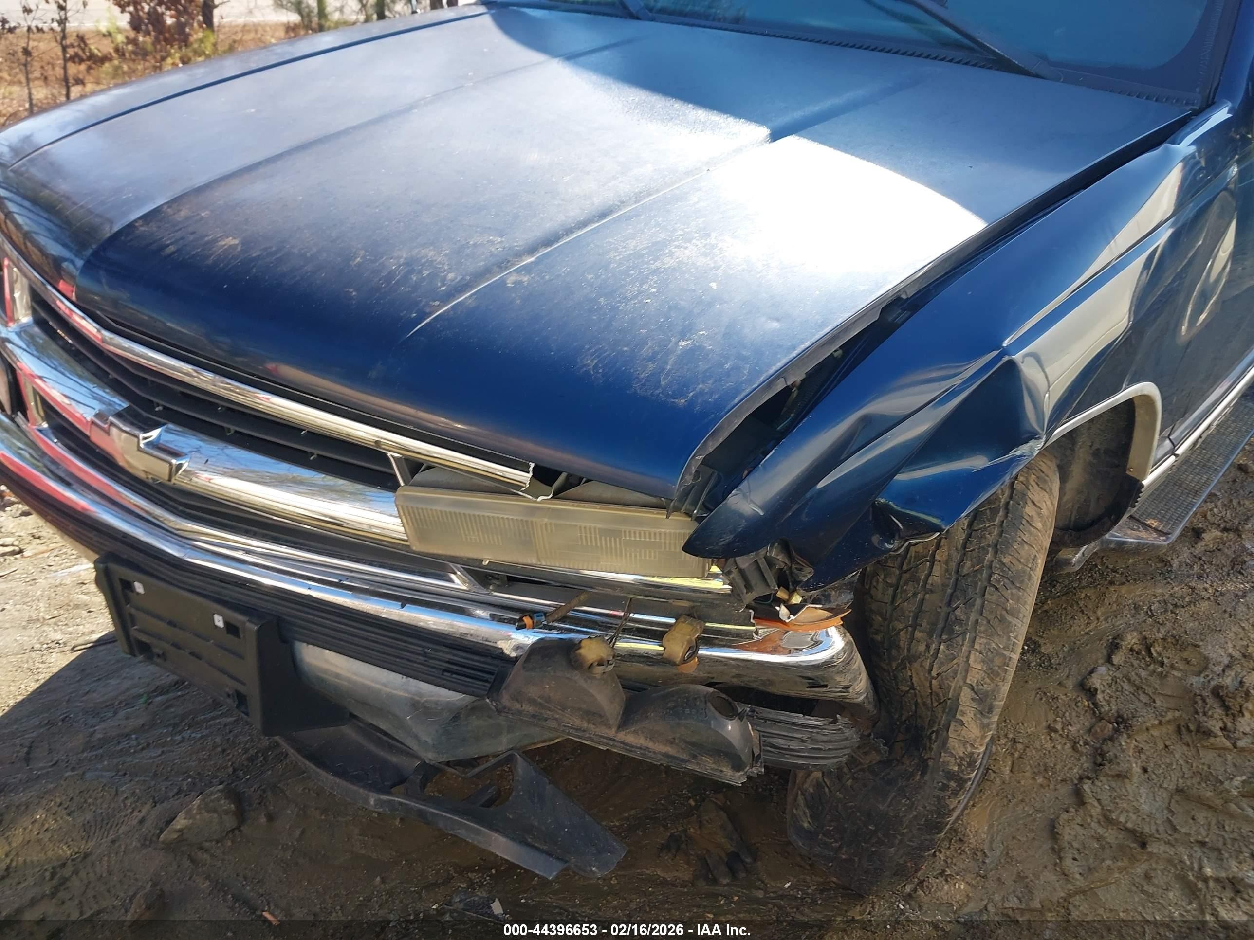 1998 Chevrolet C/k 1500 Silverado Fleetside Синий vin: 1GCEK19R3WE165270