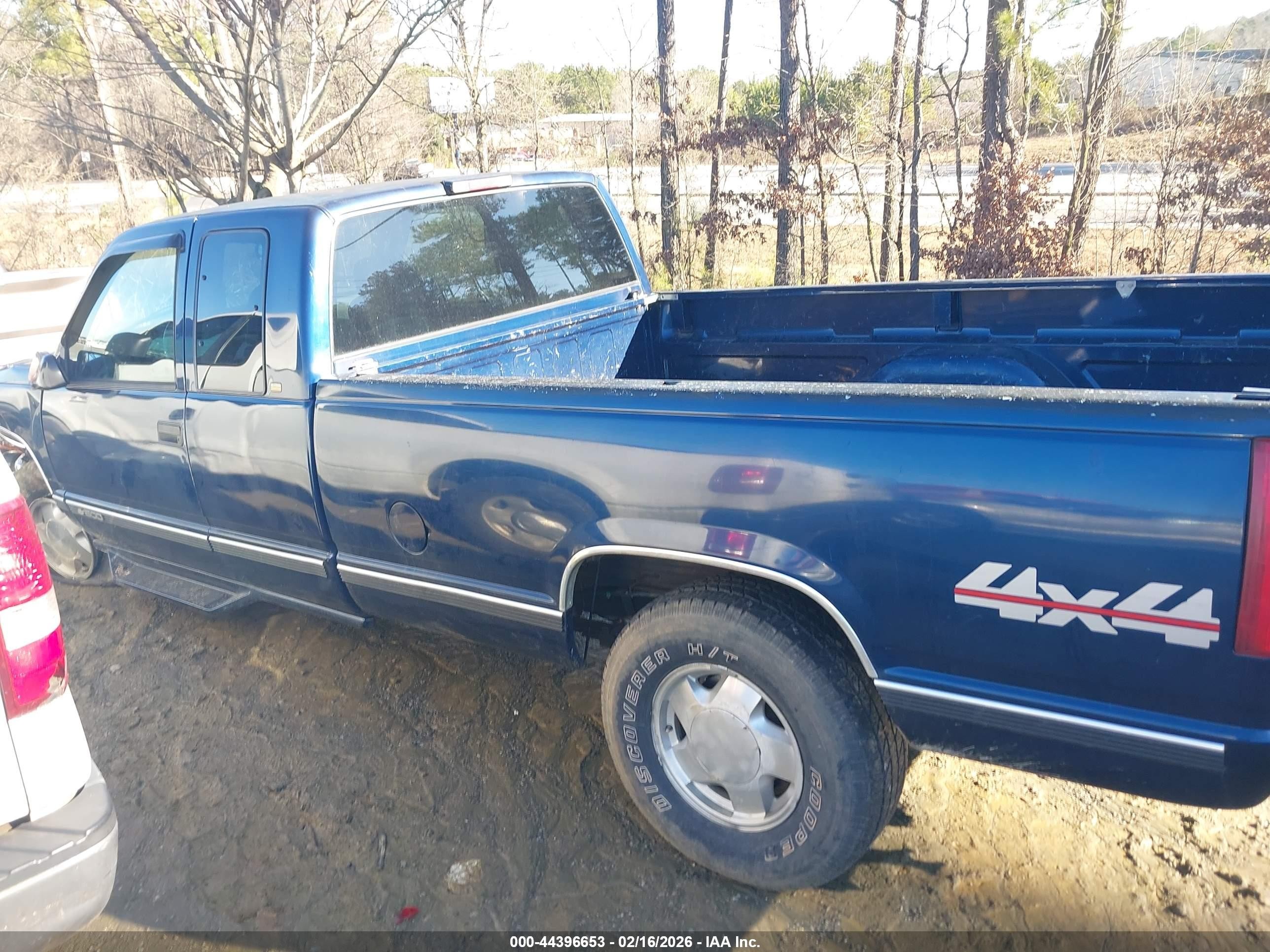 1998 Chevrolet C/k 1500 Silverado Fleetside Синий vin: 1GCEK19R3WE165270
