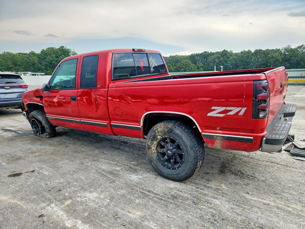 1998 Chevrolet Gmt-400 K1500 Red vin: 1GCEK19R4WR100887