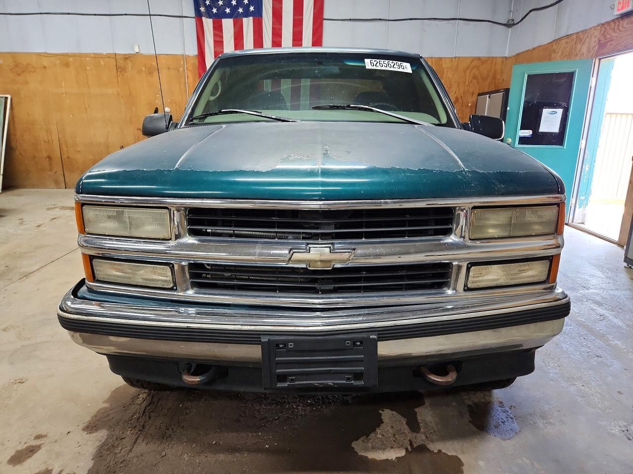 1997 Chevrolet Gmt-400 K1500 Green vin: 1GCEK19R5VE110396