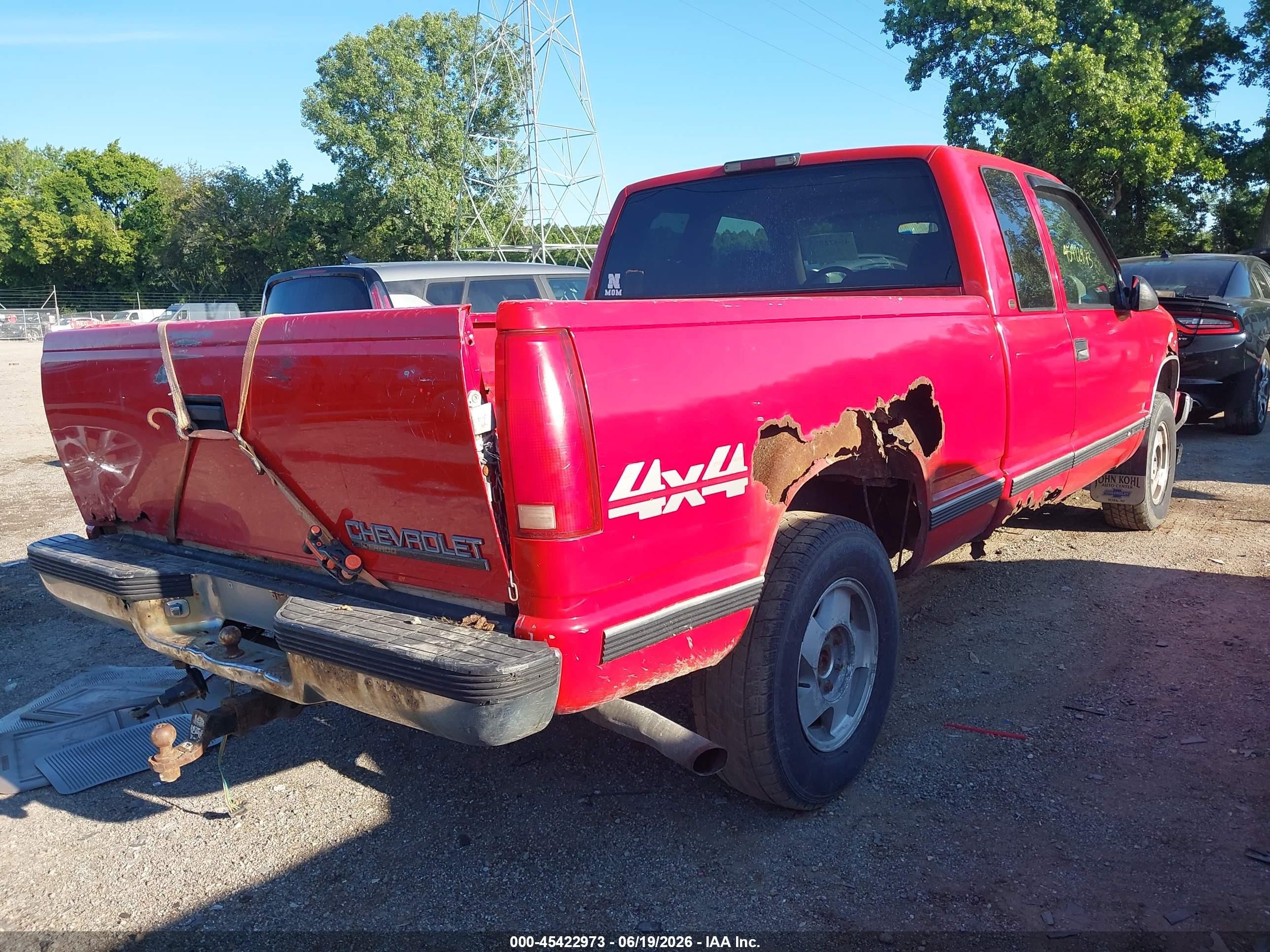 1998 Chevrolet C/k 1500 Fleetside Red vin: 1GCEK19R5WE146168